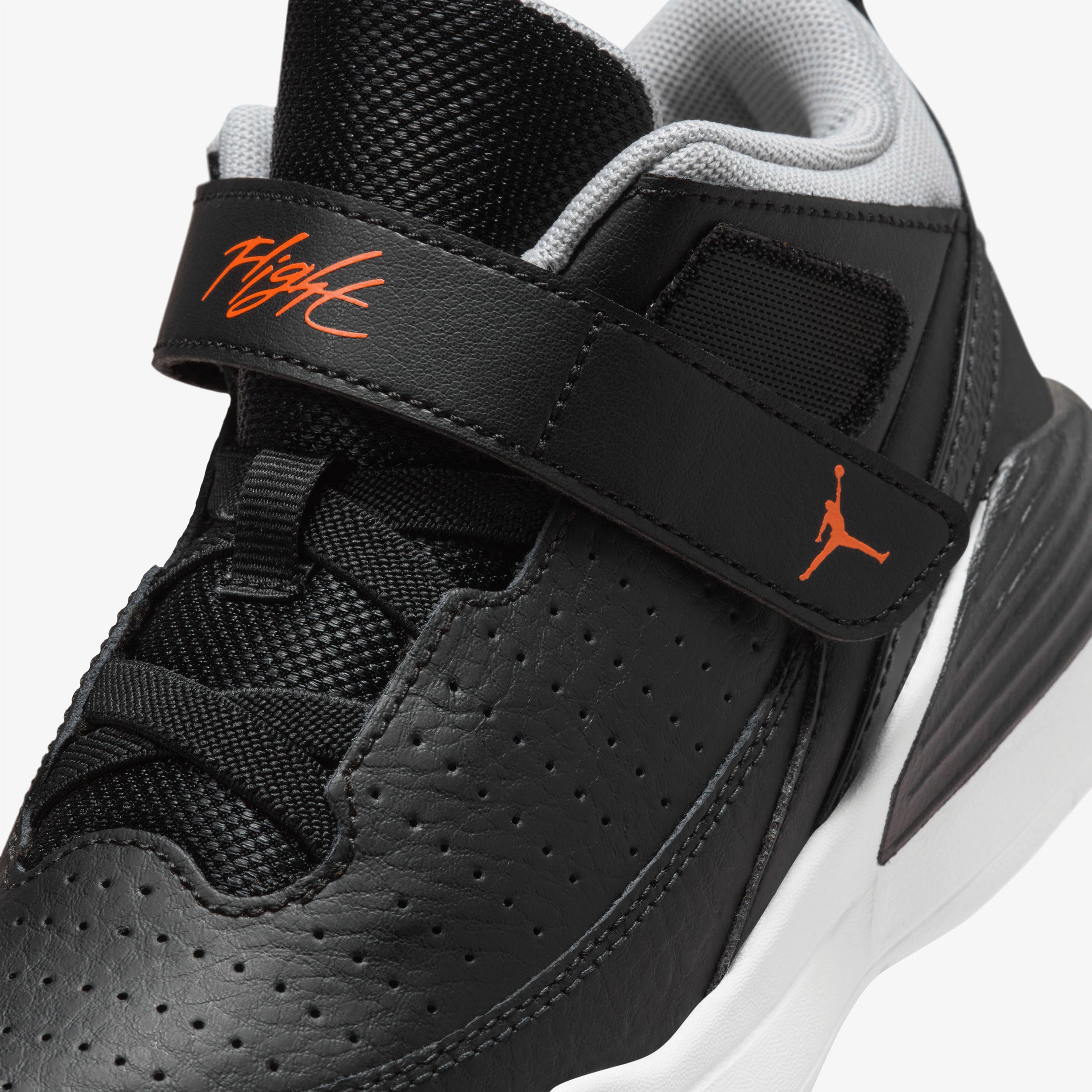 Jordan Max Aura 5 Çocuk Siyah Spor Ayakkabı