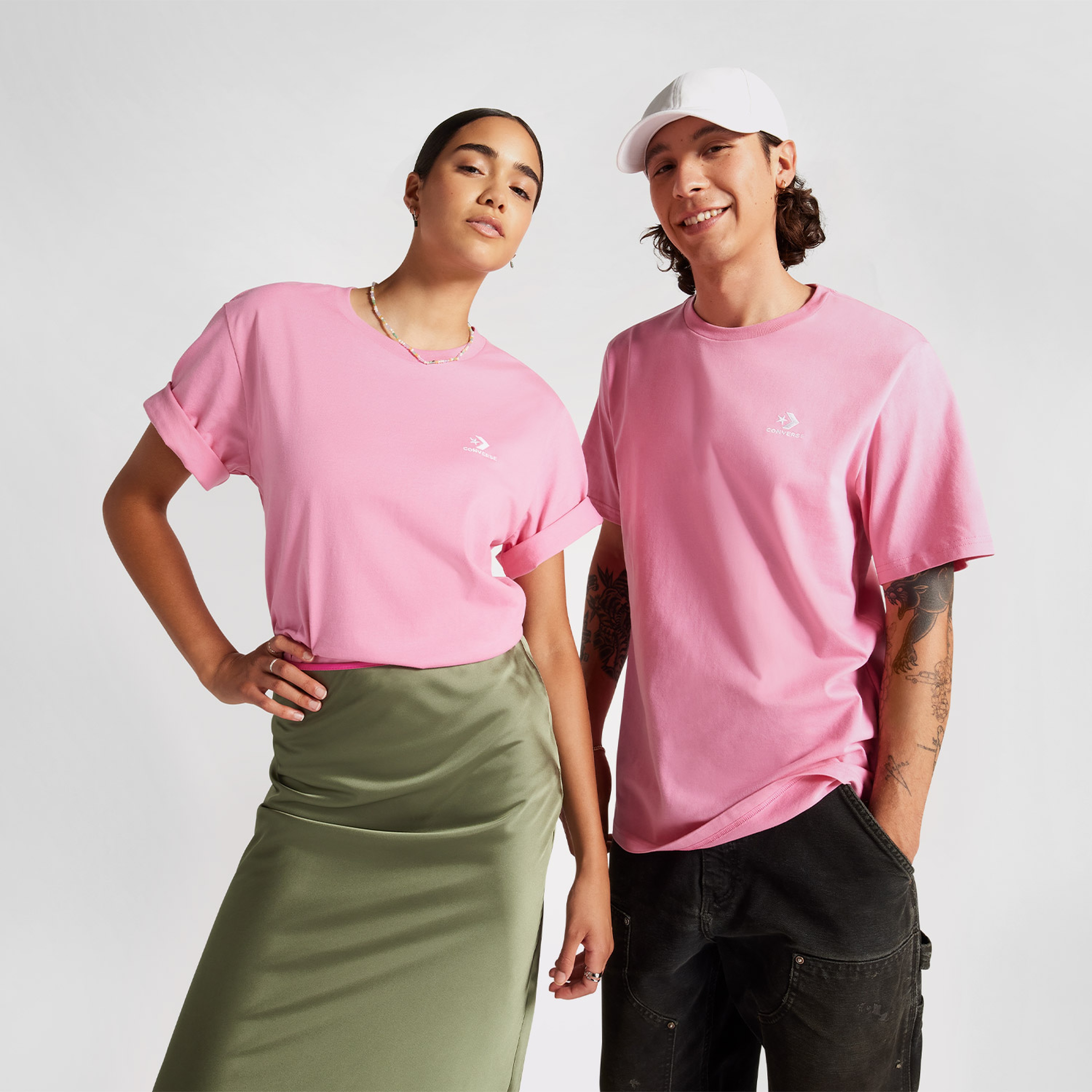 Converse Go-To Star Chevron Standard-Fit Unisex Pembe T-Shirt