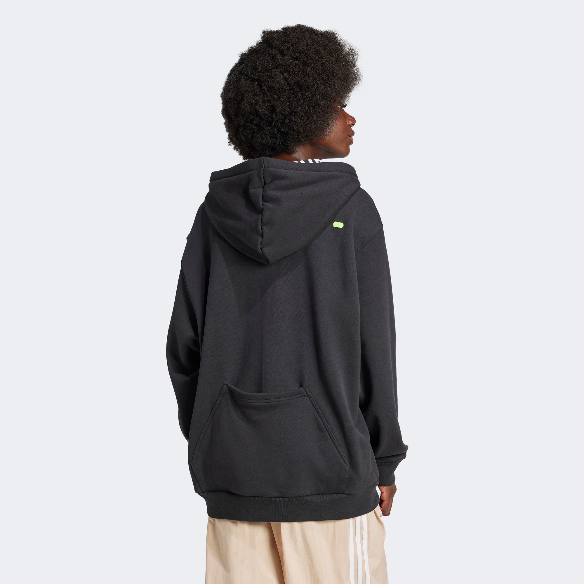 adidas Kseniaschnider Big Pocket Kadın Siyah Sweatshirt