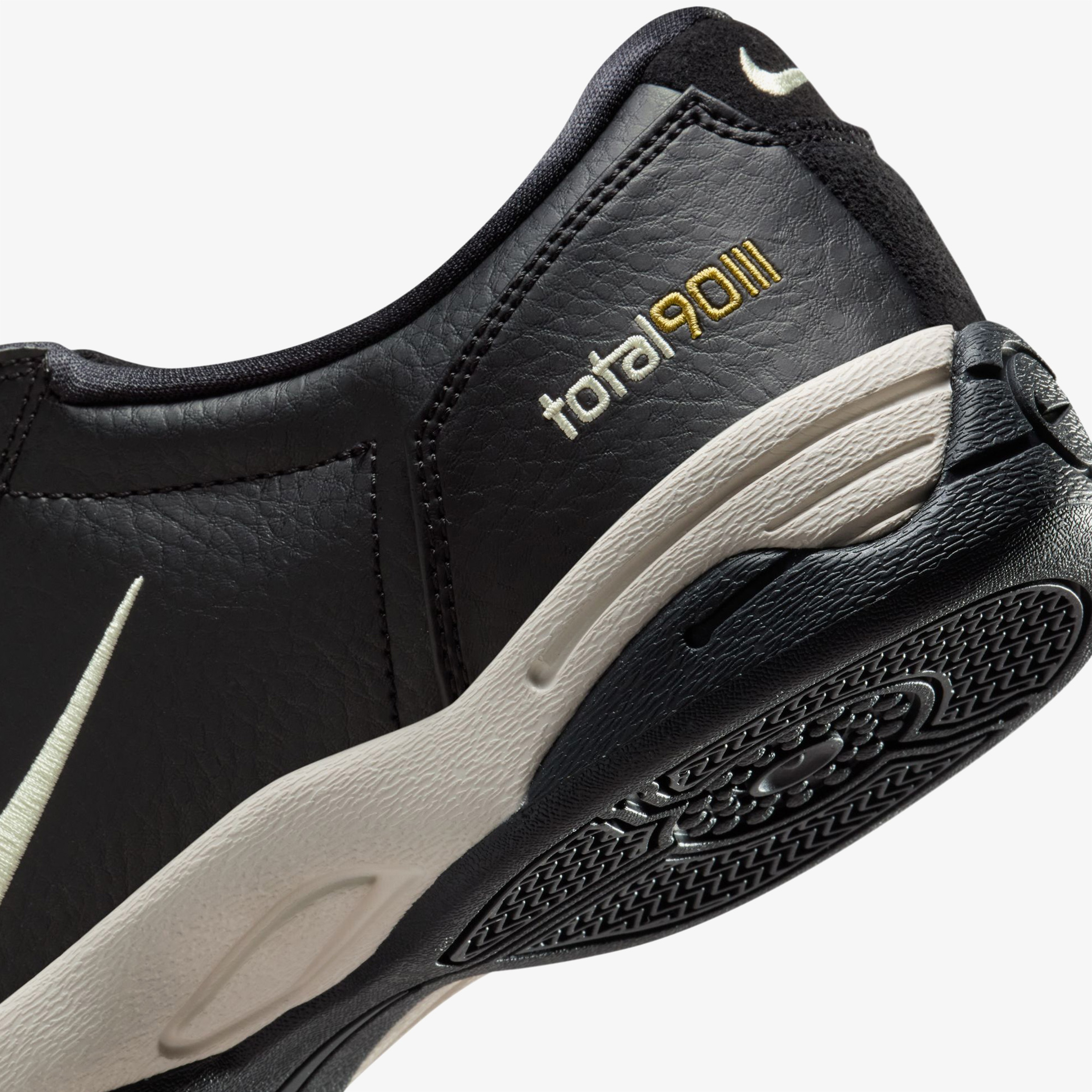 Nike Total 90 III 'Black Coconut Milk' Erkek Siyah Spor Ayakkabı
