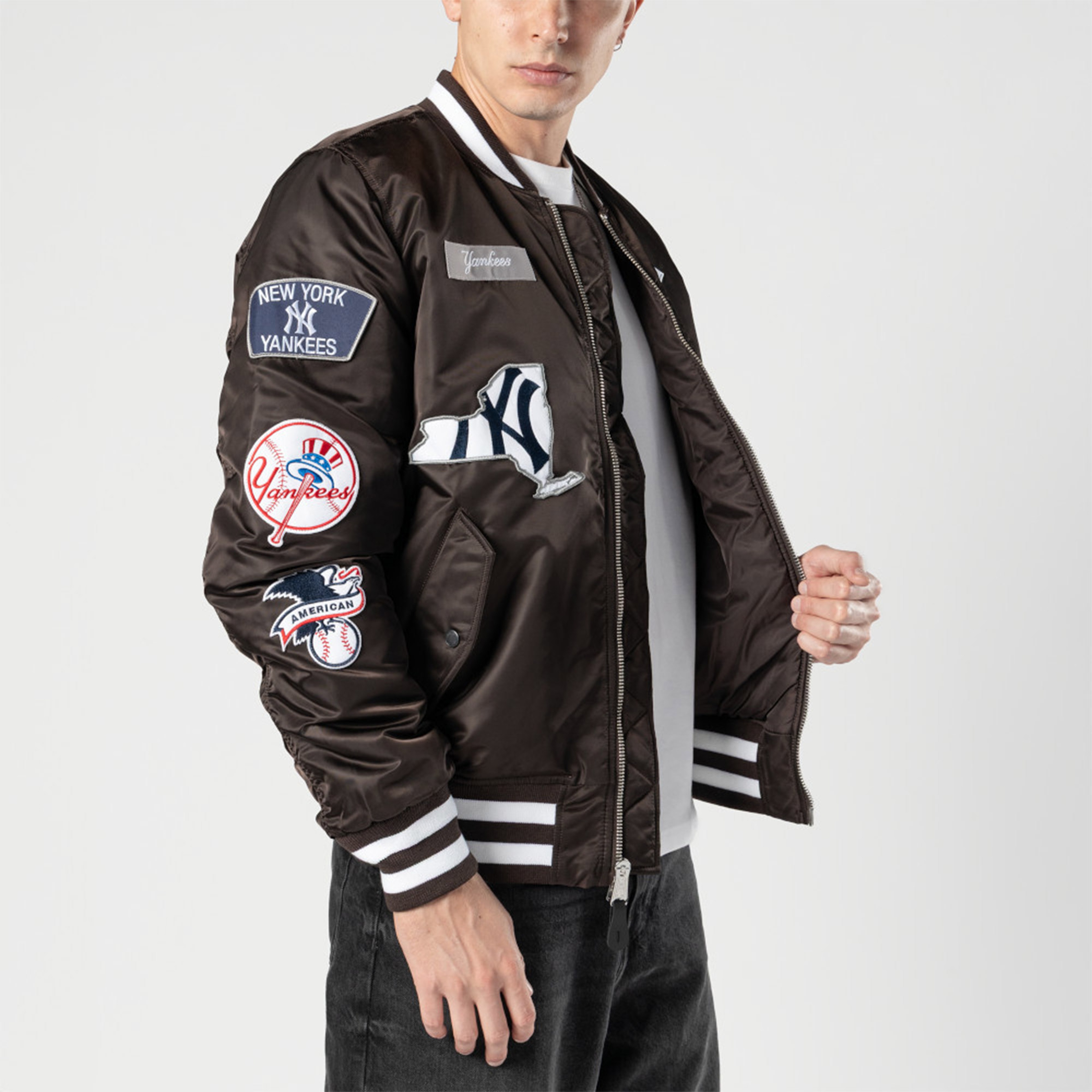 Alpha Industries x New Era New York Yankees MA-1 Bomber Erkek Kahverengi Mont