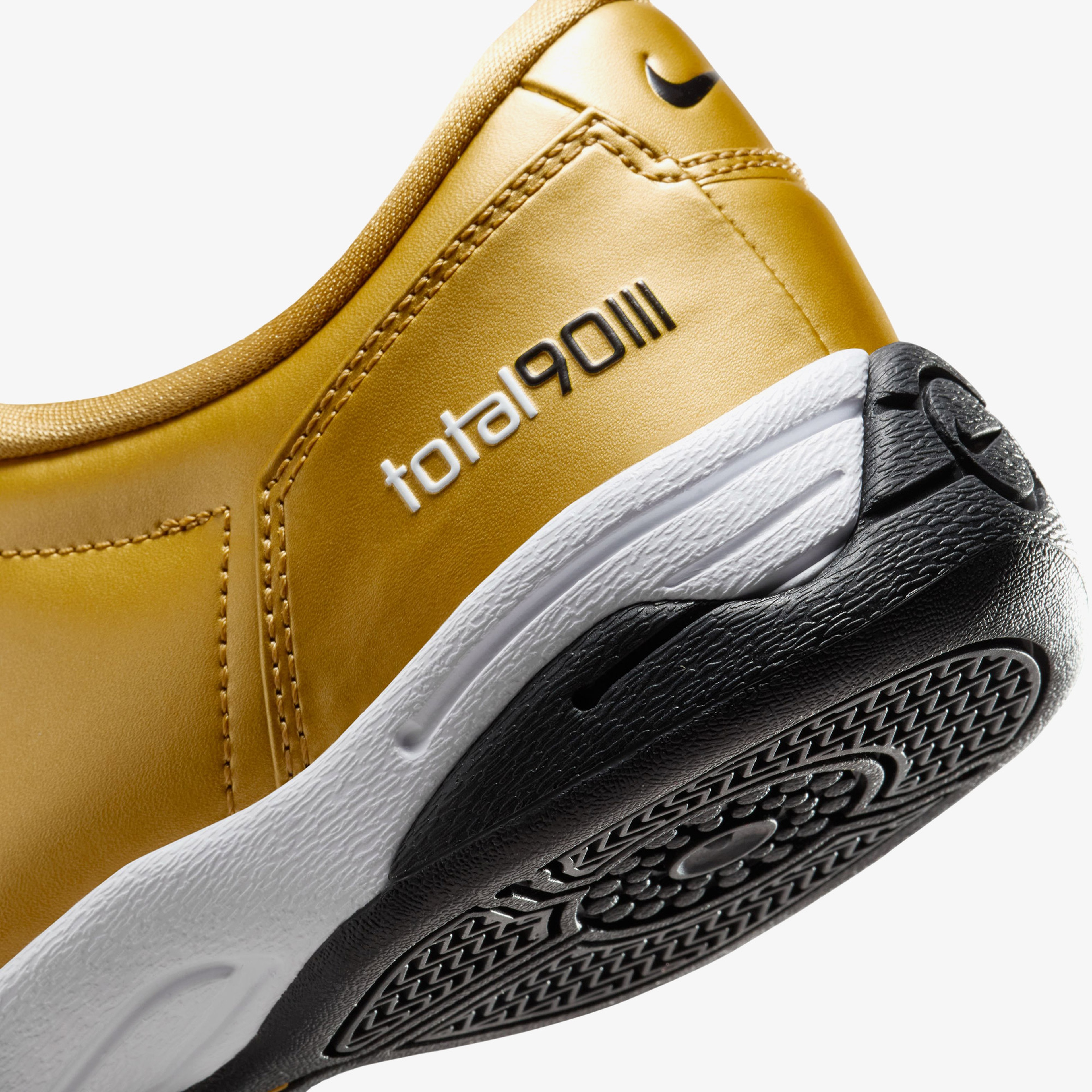 Nike Total 90 Kadın Sarı Spor Ayakkabı