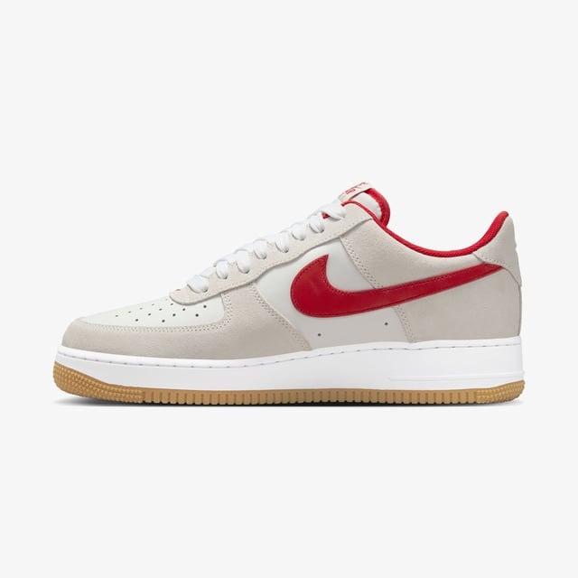 Nike Nike Air Force 1 '07 LV8 Erkek Beyaz Spor Ayakkabı Occasion'da! Beyaz - 5. görsel