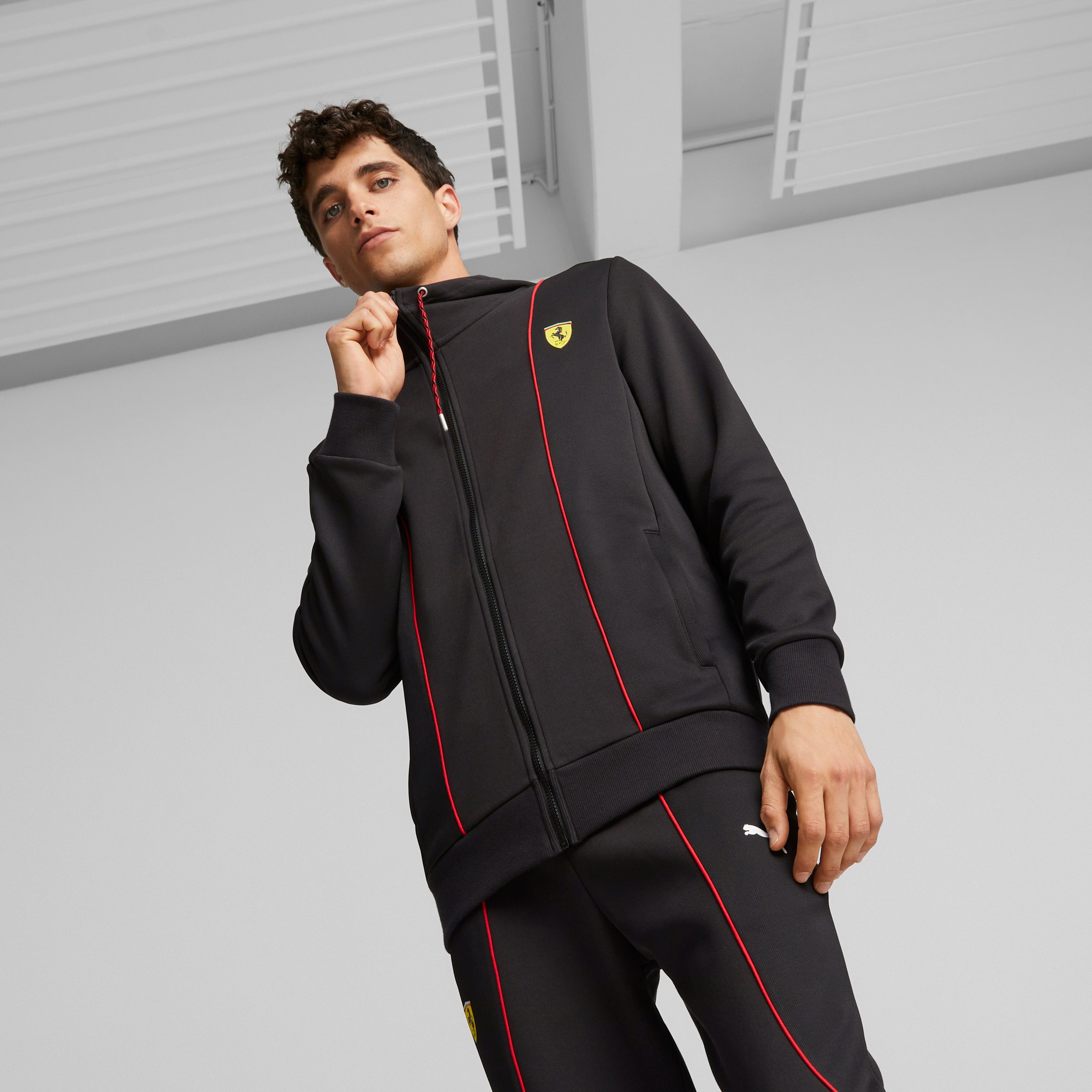 Puma Ferrari Race Erkek Siyah Sweatshirt