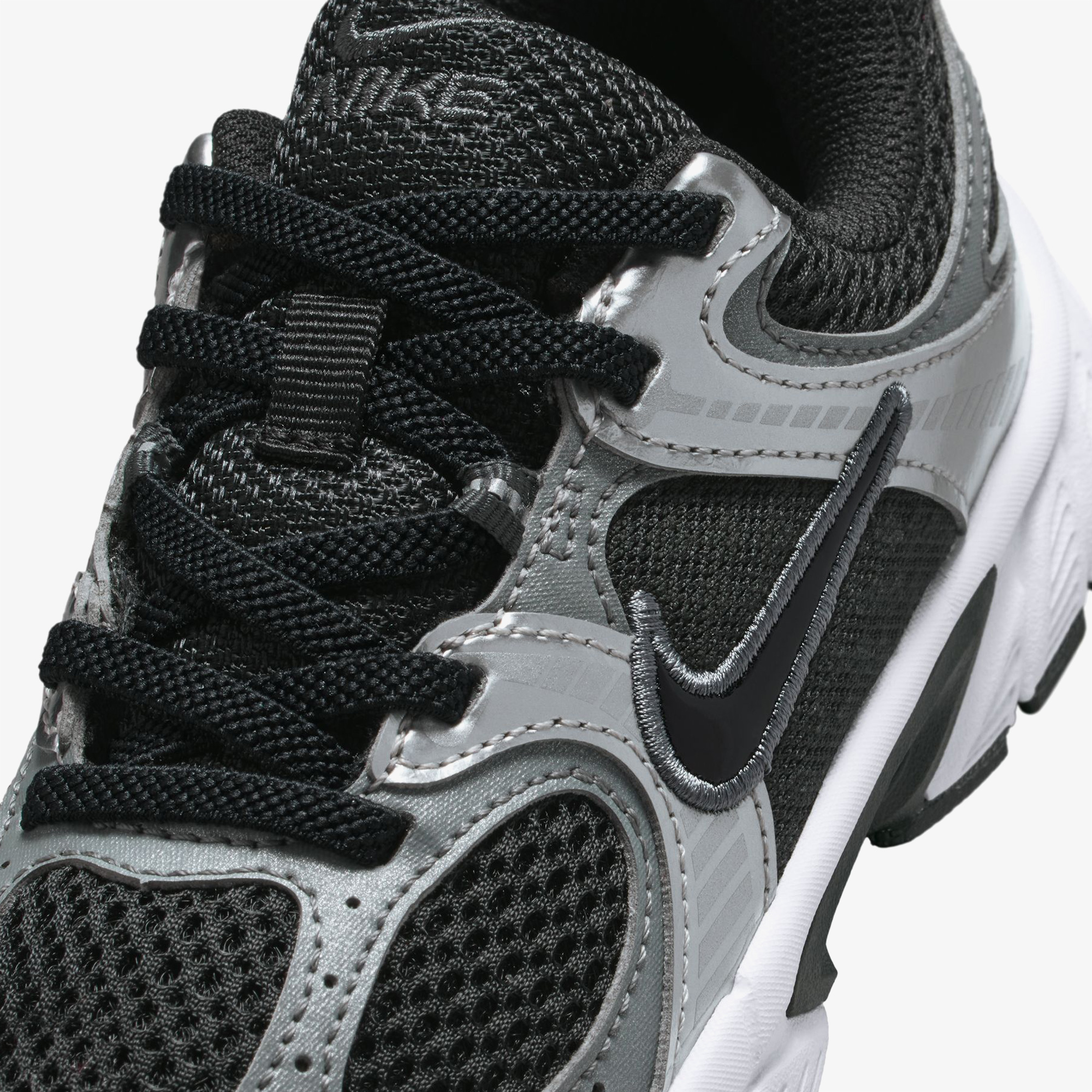 Nike V5 RNR Çocuk Siyah Spor Ayakkabı