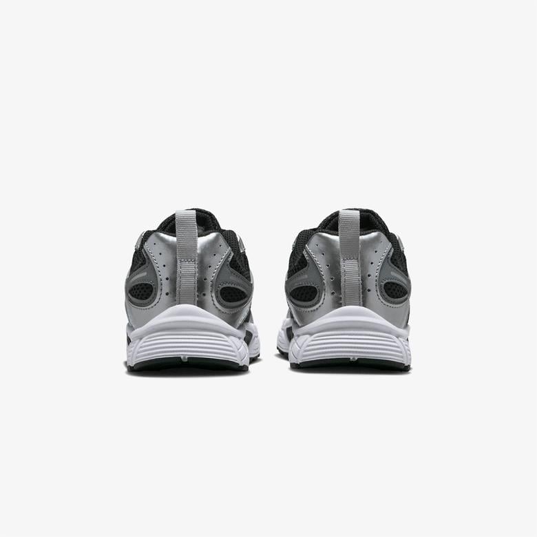 Nike V5 RNR Çocuk Siyah Spor Ayakkabı