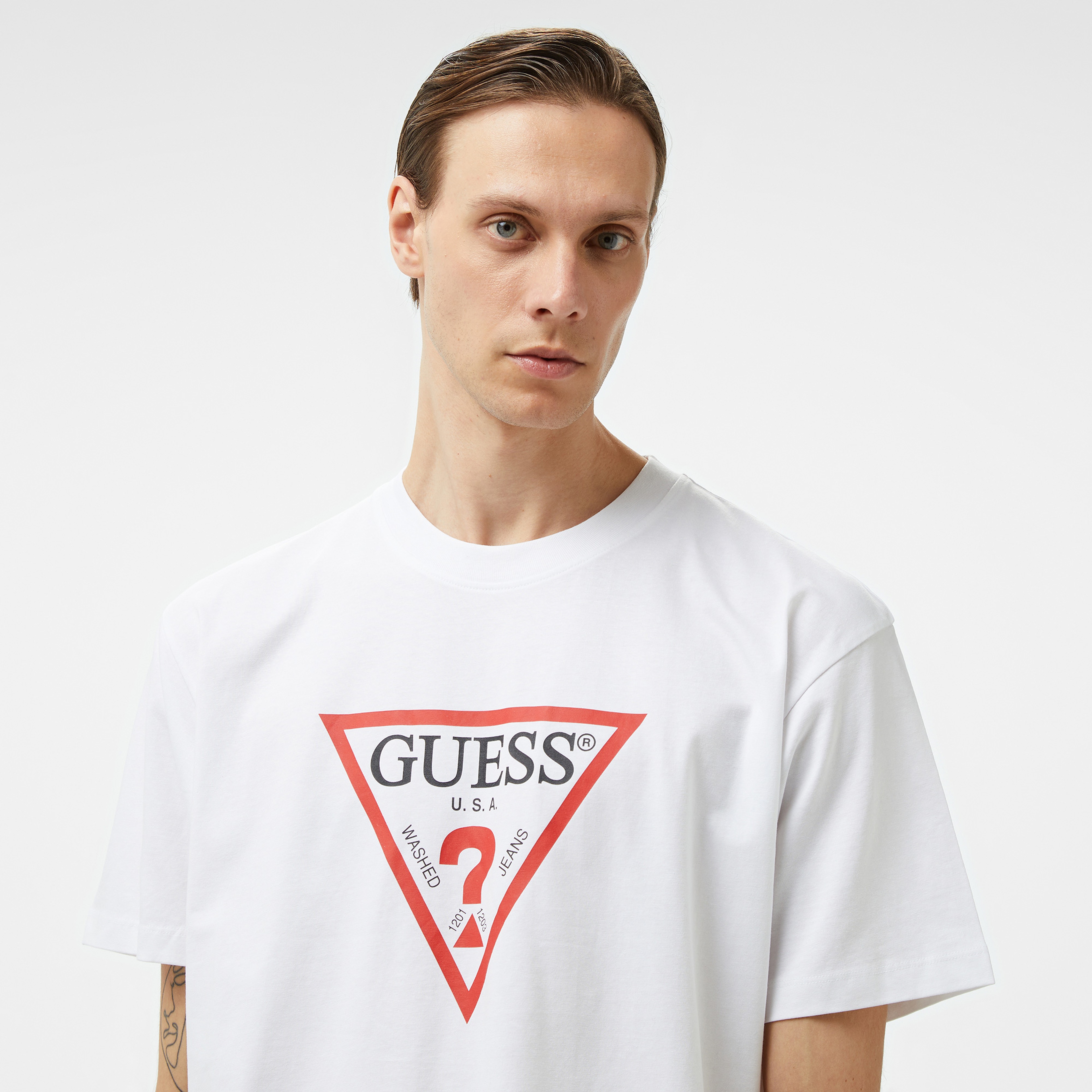 Guess Erkek Beyaz T-Shirt