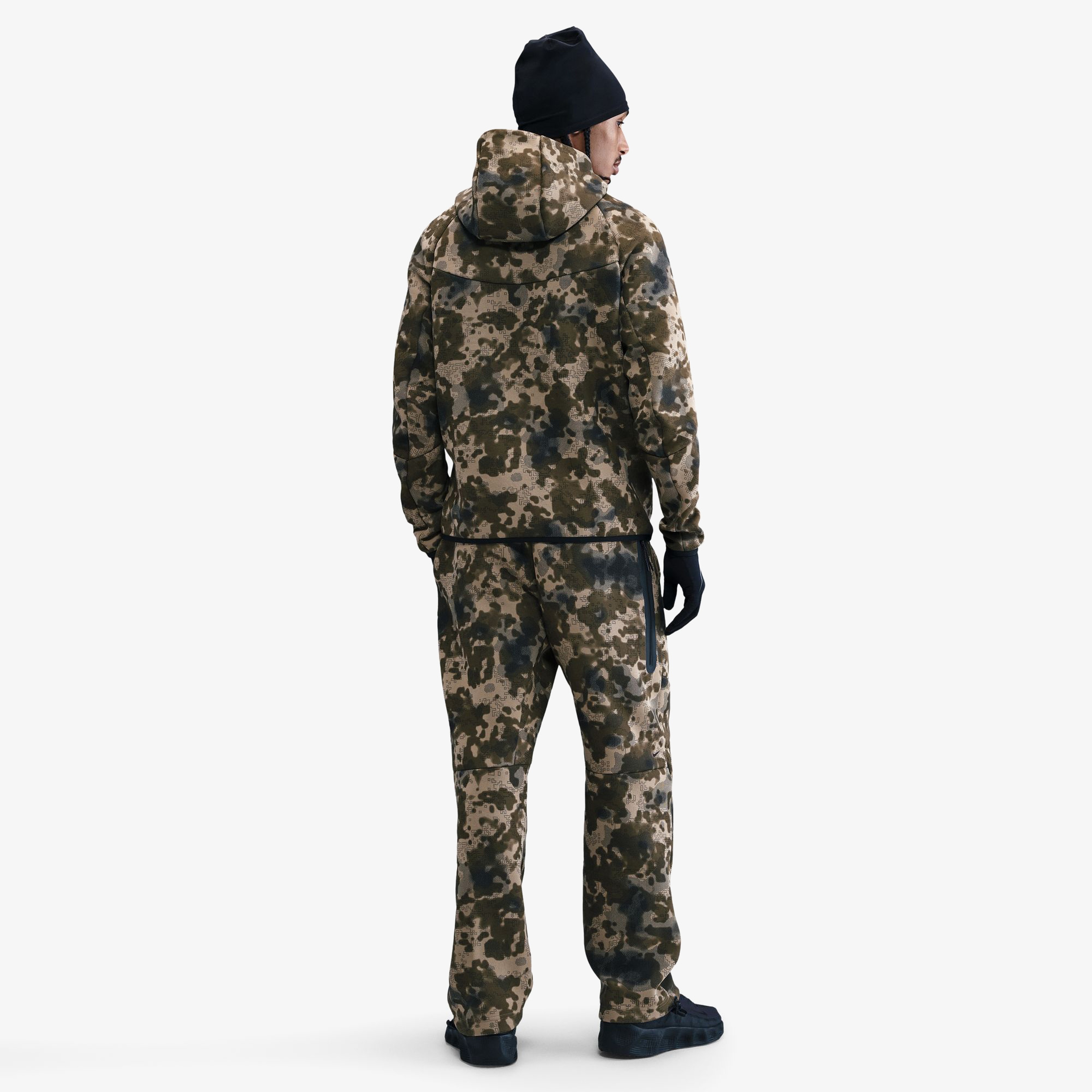 Nike Tech Fleece Kamuflaj Desenli Windrunner Erkek Kahverengi Eşofman Altı