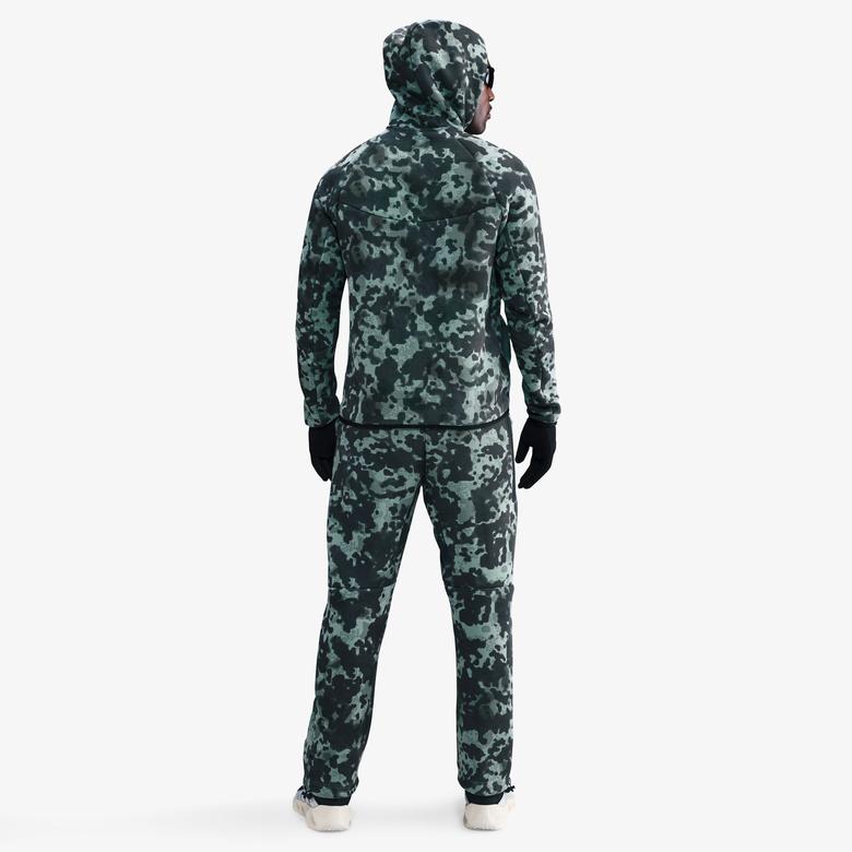 Nike Tech Fleece Kamuflaj Desenli Windrunner Erkek Yeşil Ceket