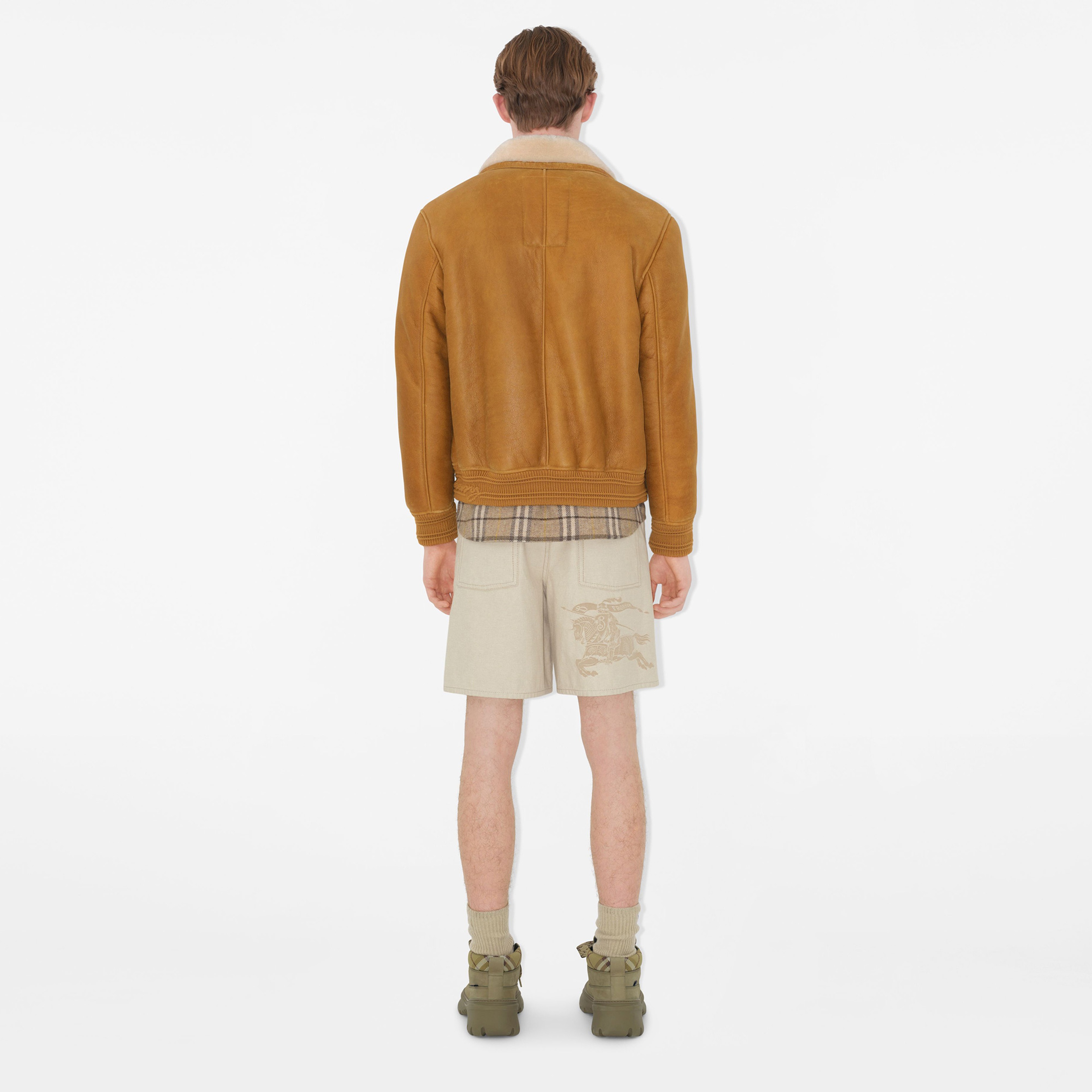 Burberry Erkek Bej Şort