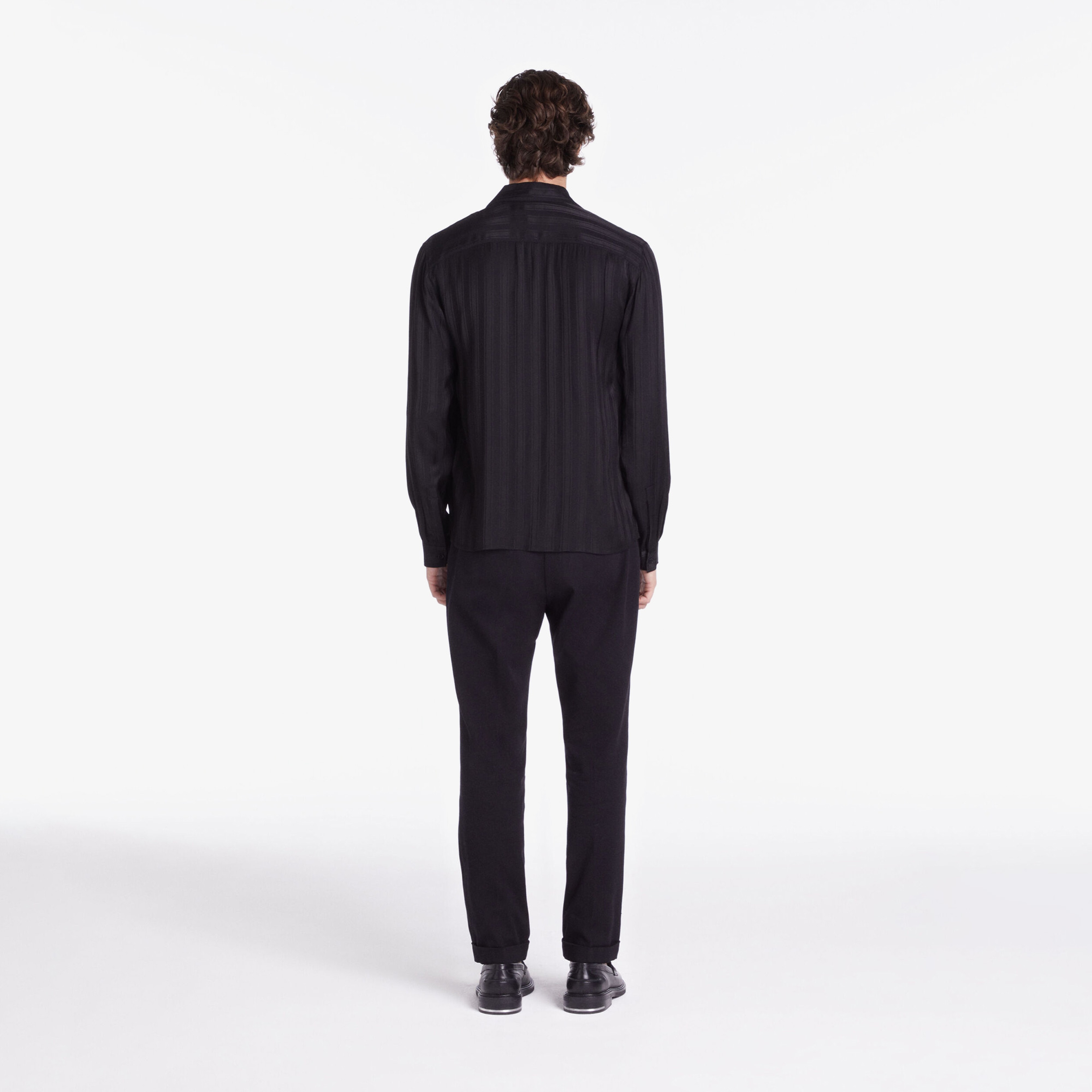 ERKEK COMFORT FIT ÇİZGİLİ SİYAH GÖMLEK