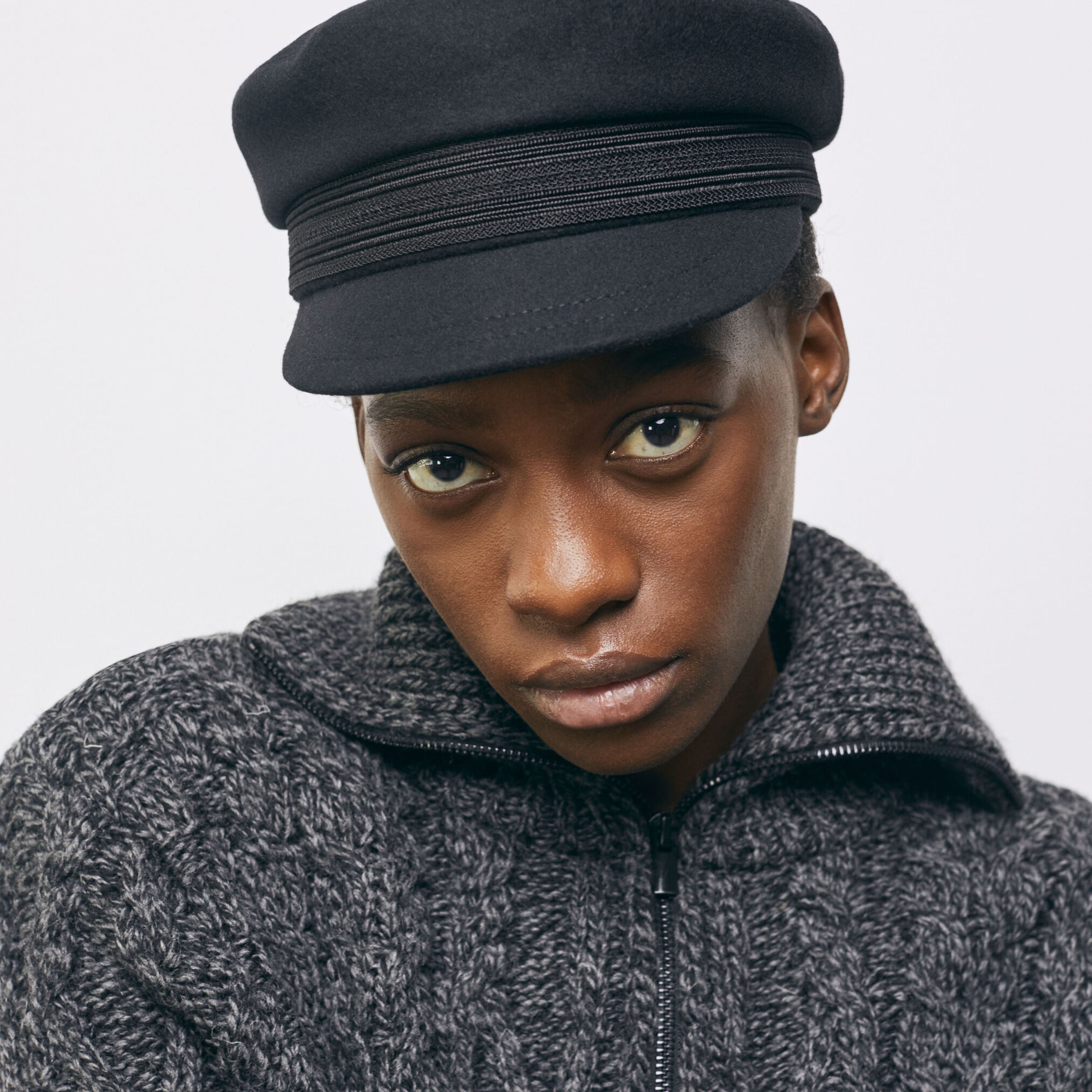 UNİSEX SİYAH ŞAPKA