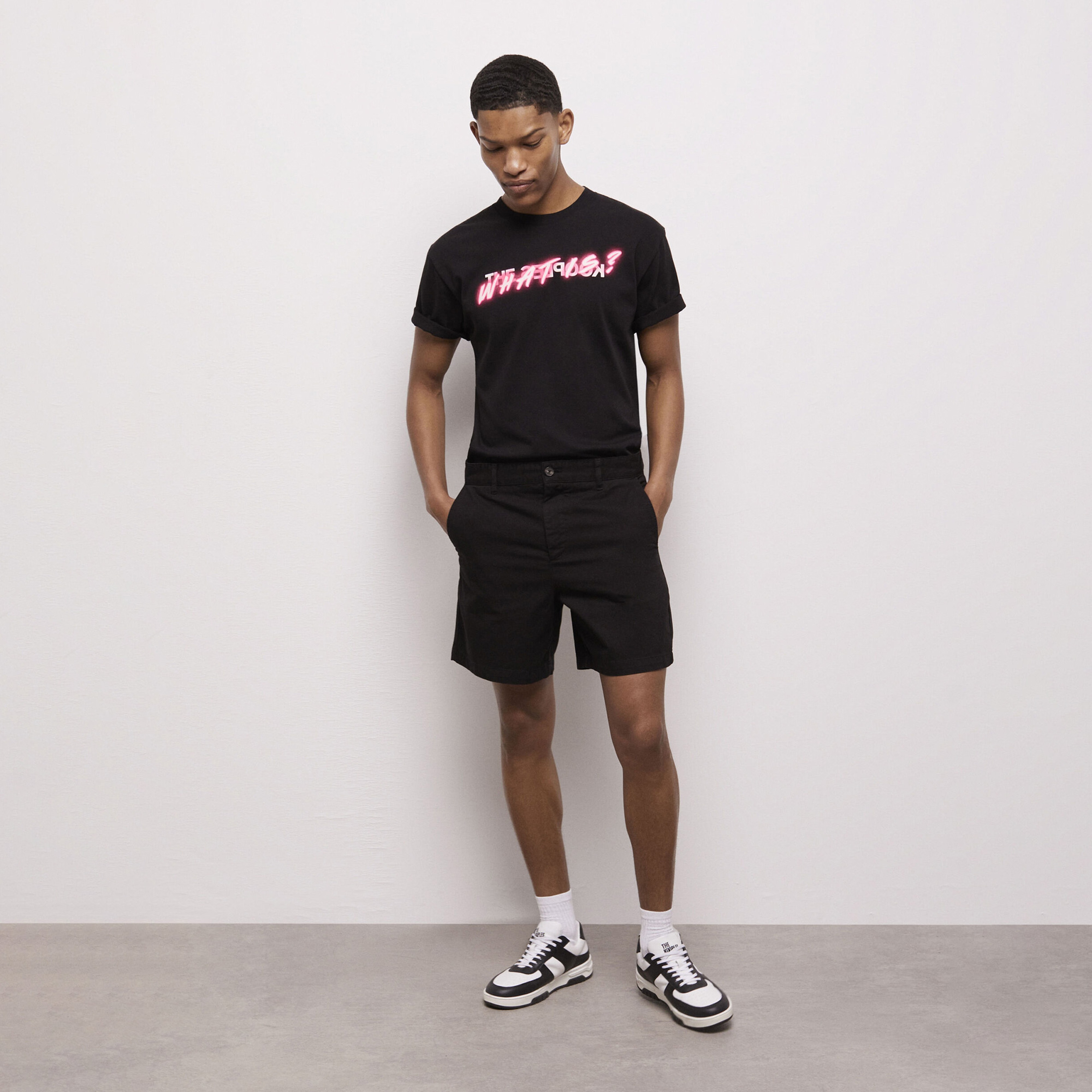 ERKEK BASKILI SİYAH T-SHIRT