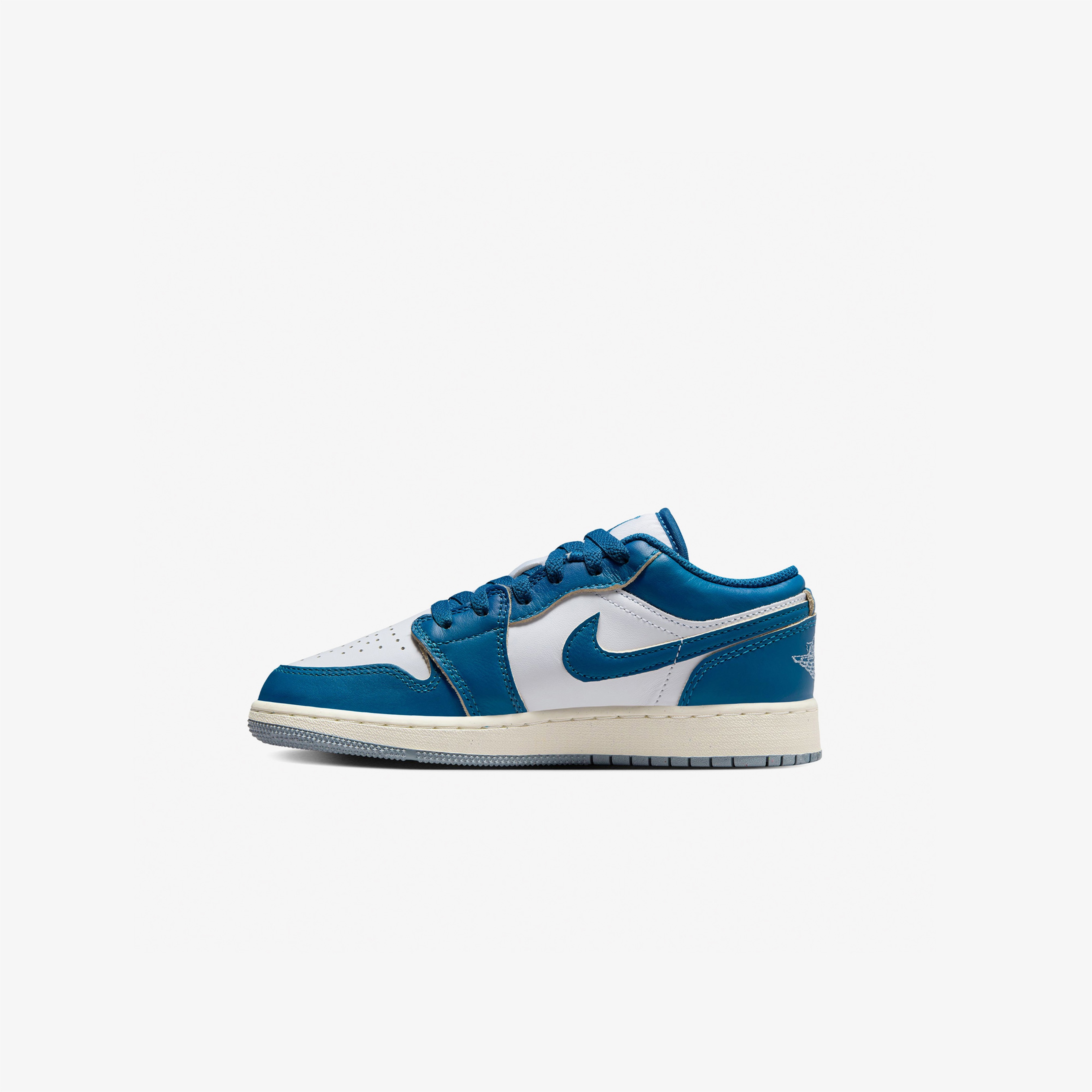 Jordan Air Jordan 1 Low Se Kadın Beyaz Sneaker