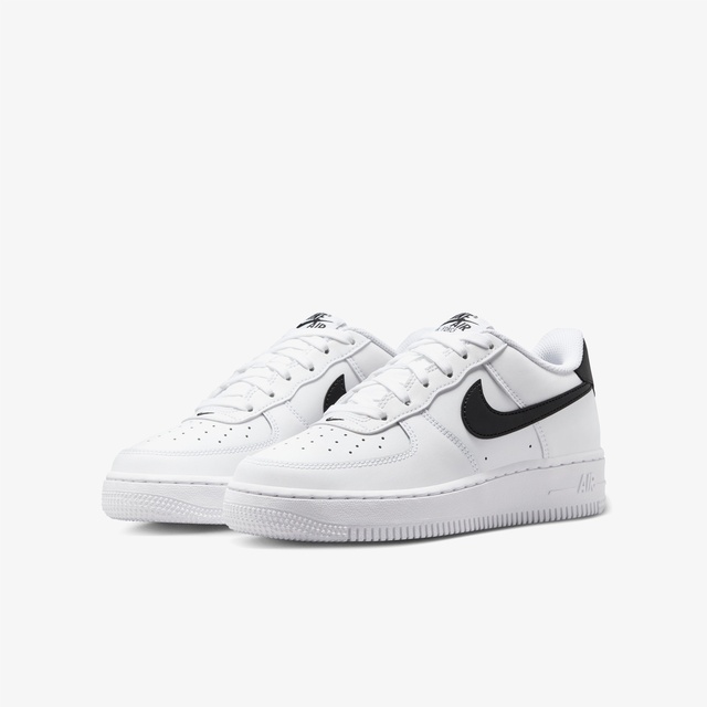 Nike Beyaz Nike Air Force 1