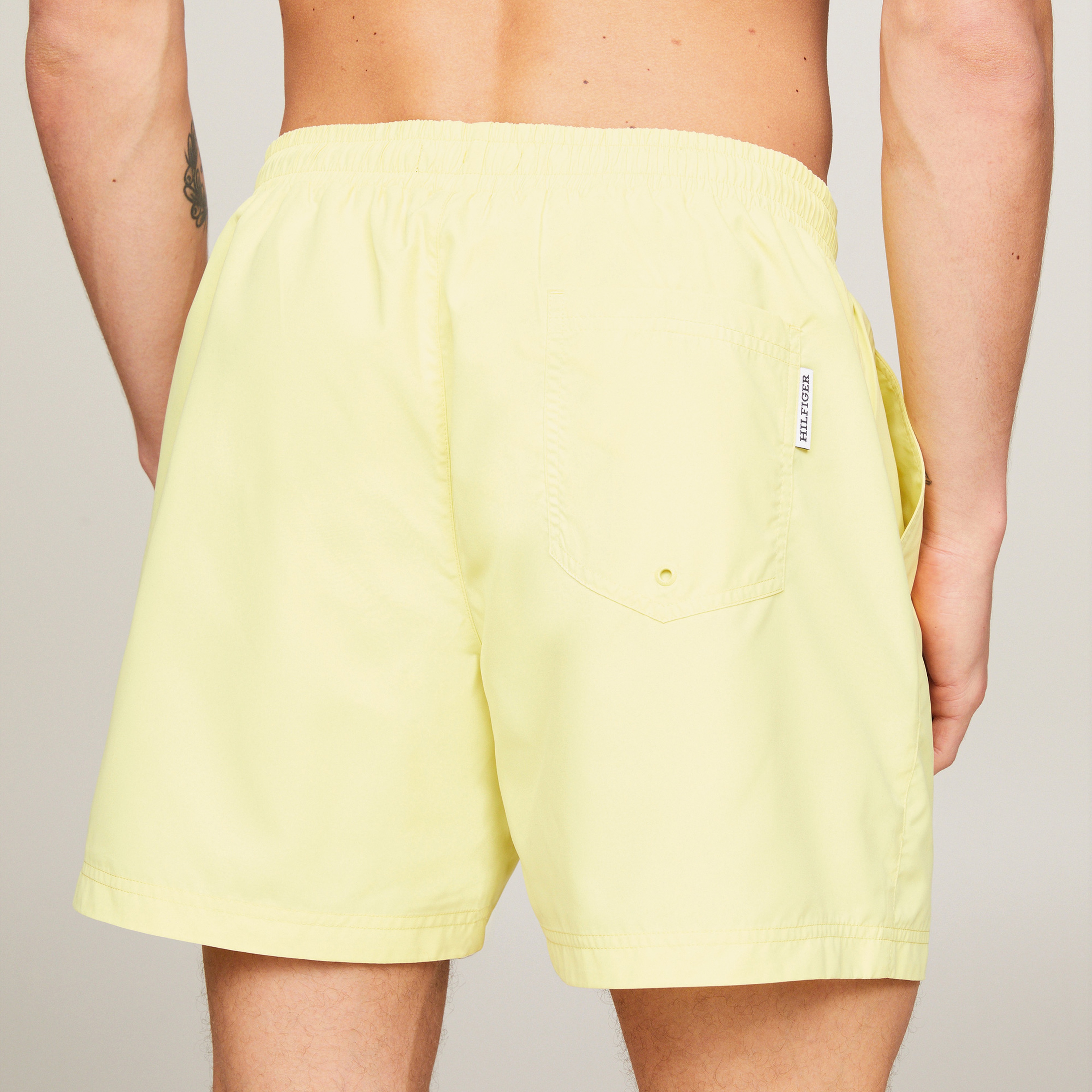 Tommy Hilfiger Medium Drawstring Label Erkek Sarı Deniz Şortu
