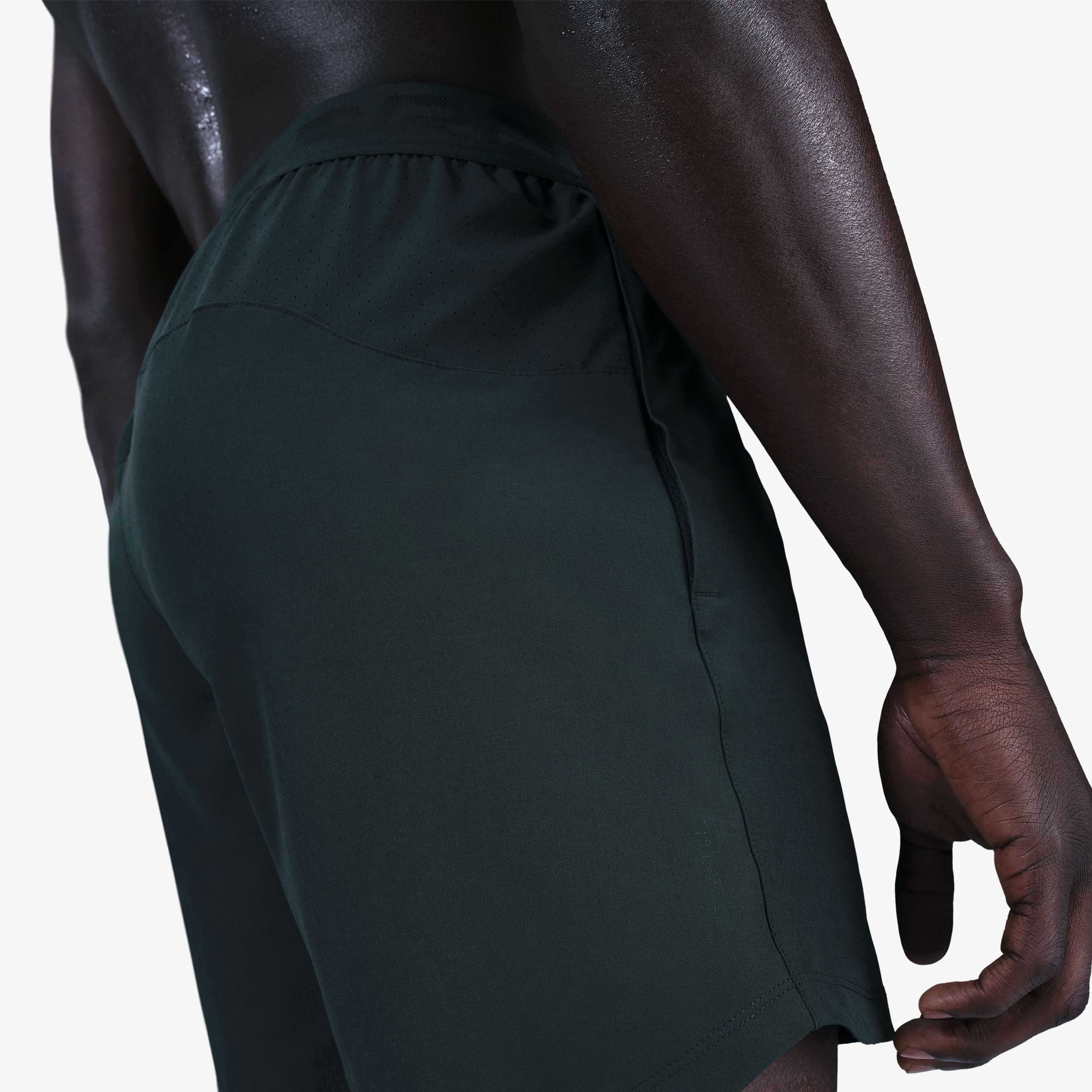 Nike Pro Training Erkek Siyah Şort