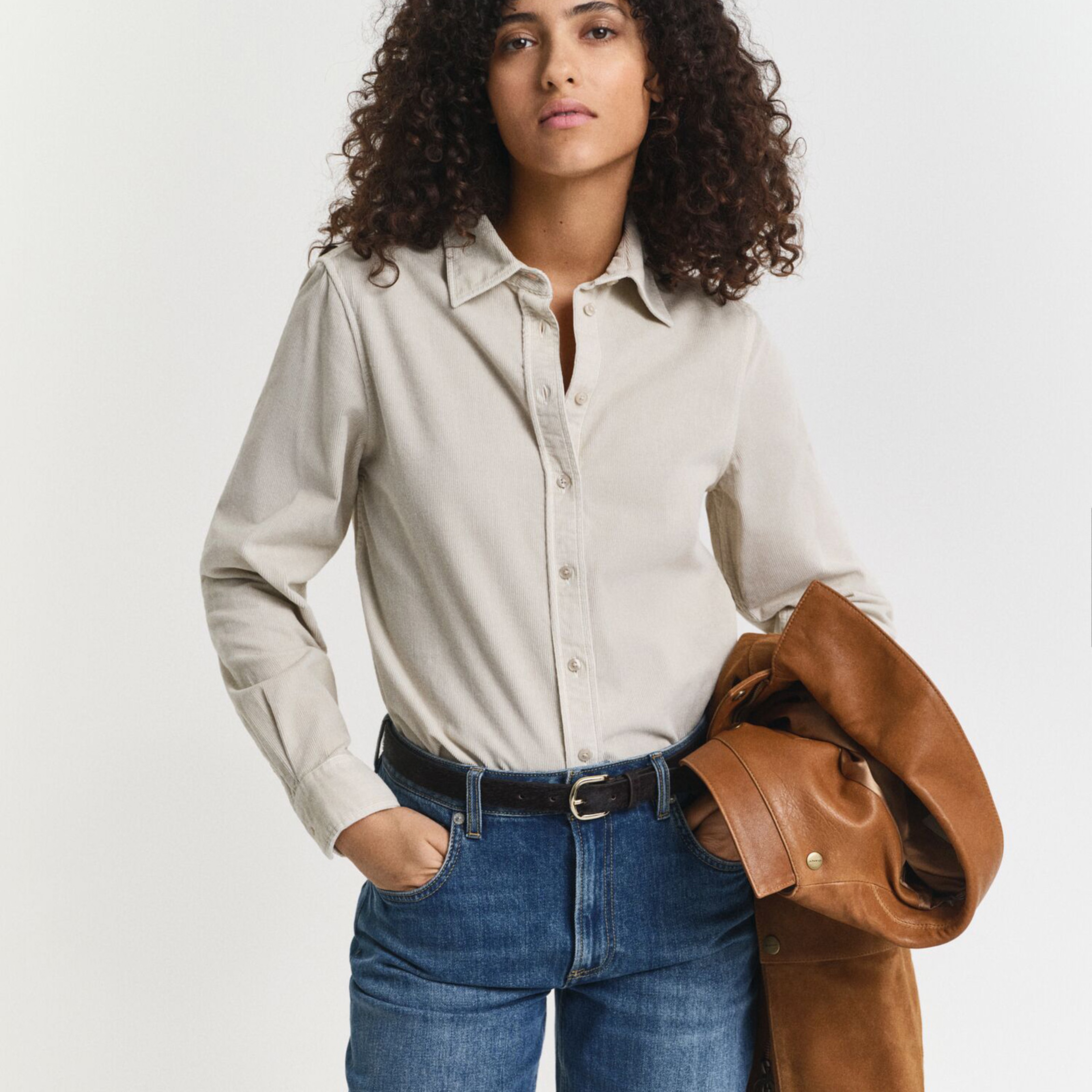 GANT Kadın Bej Regular Fit Bisiklet Yaka Gömlek