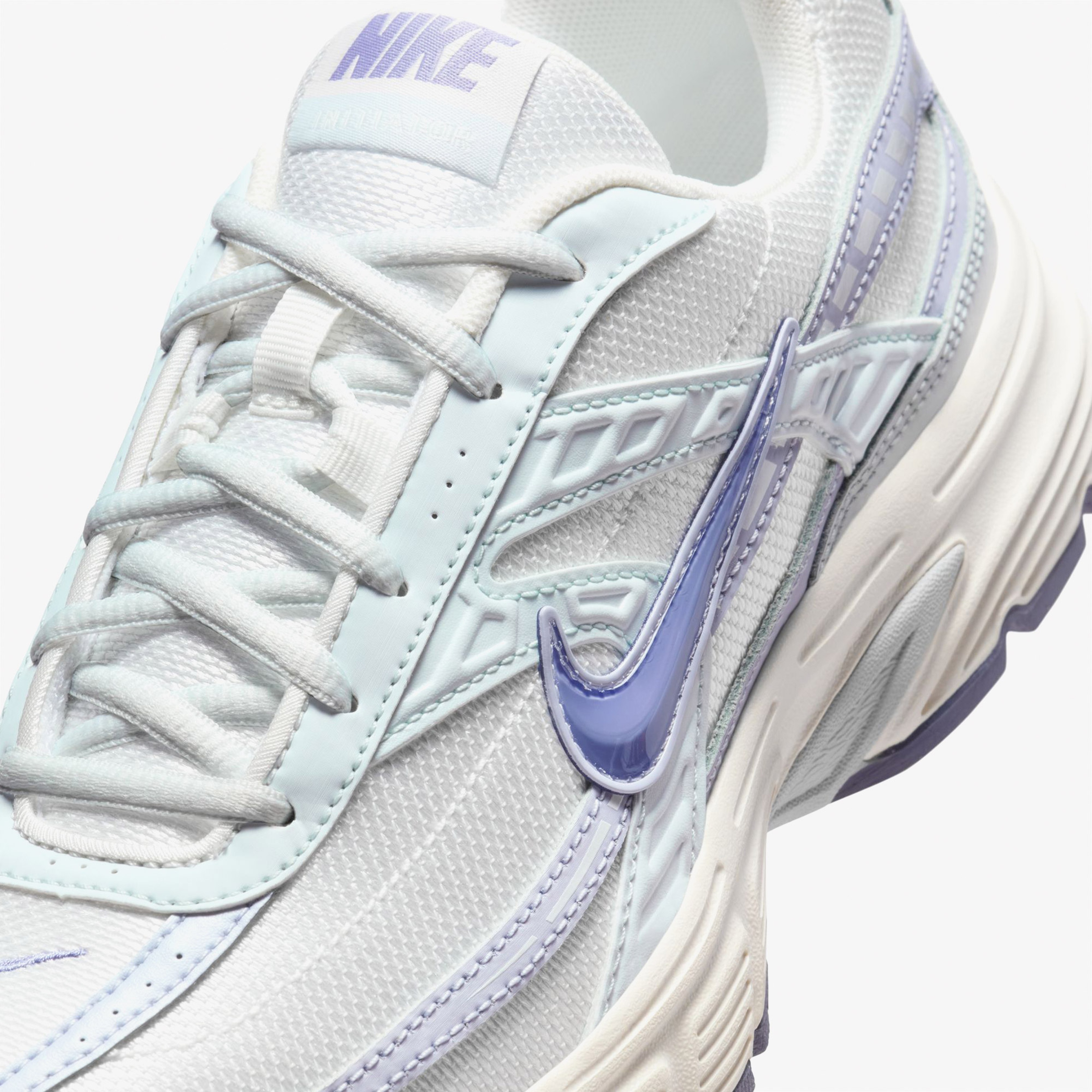 Nike Initiator Kadın Beyaz Koşu Ayakkabısı