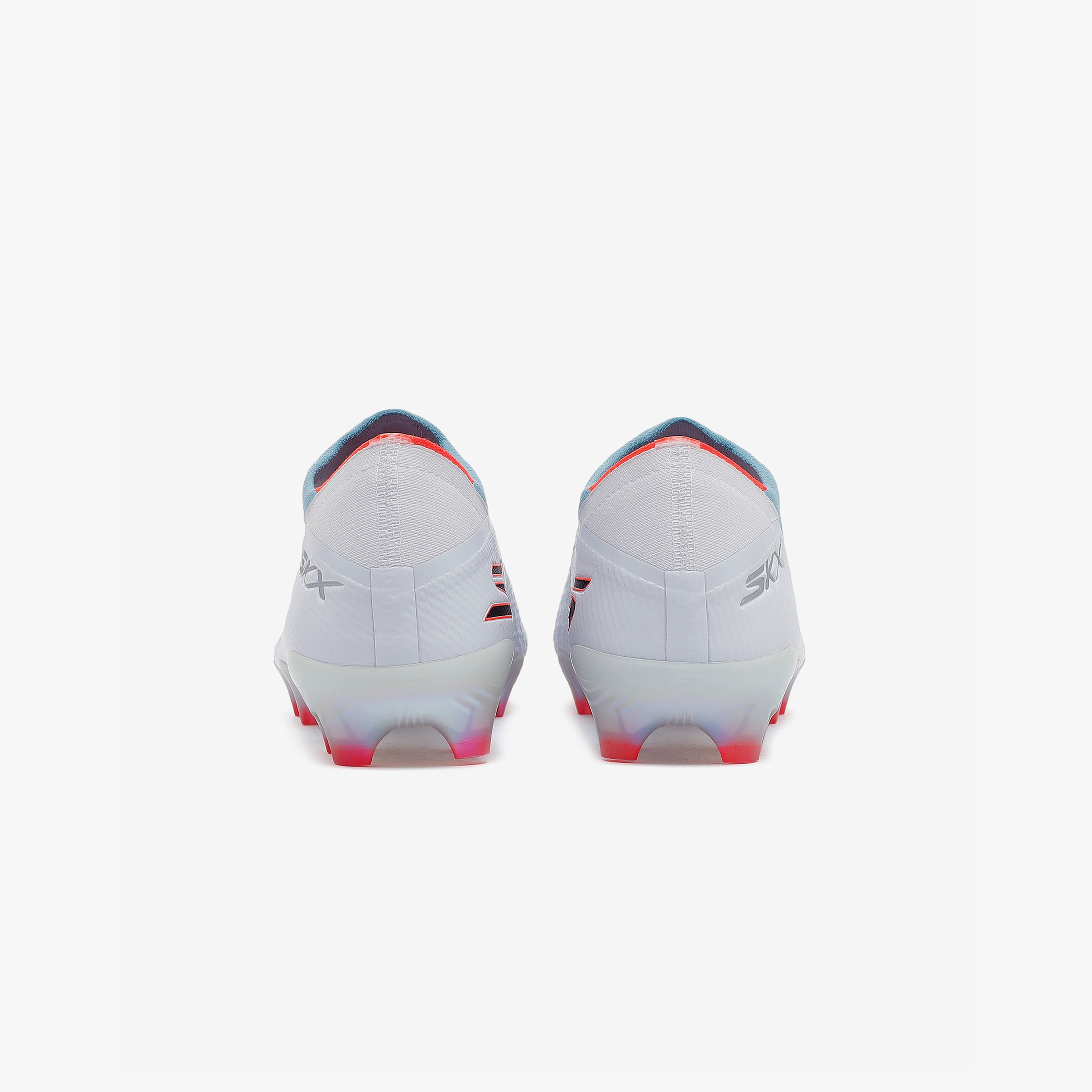 Skechers Skx 01 Erkek Beyaz Çim Saha Kramponu