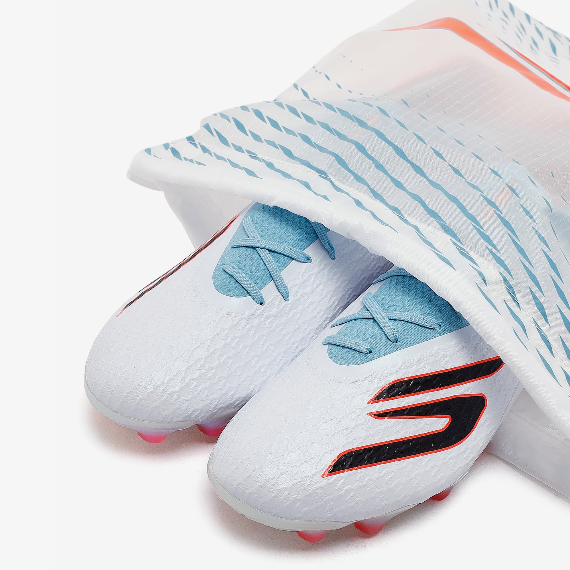 Skechers Skx 01 Erkek Beyaz Çim Saha Kramponu