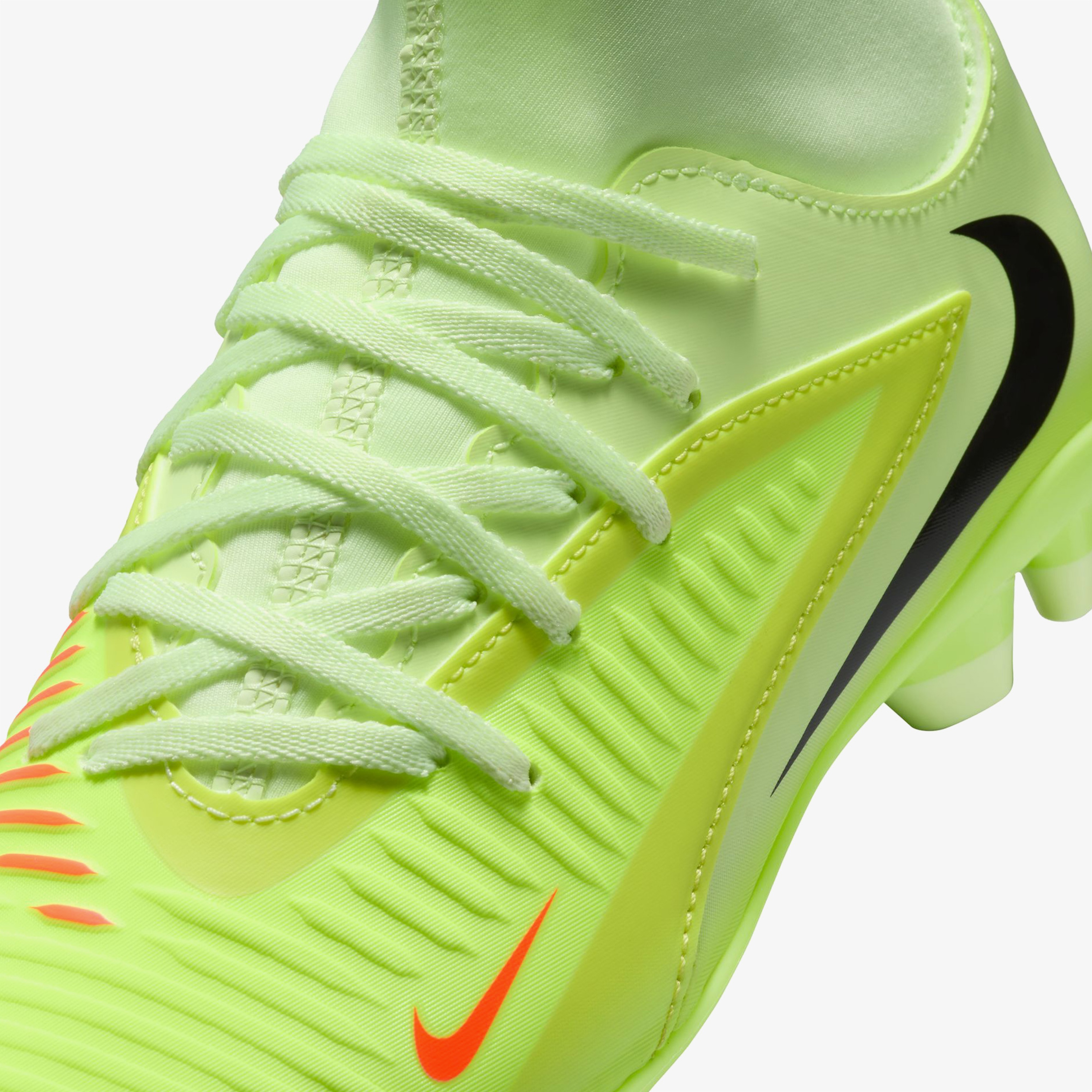 Nike Jr Phantom 6 High Club Fg/Mg Çocuk Turuncu Çim Saha Kramponu