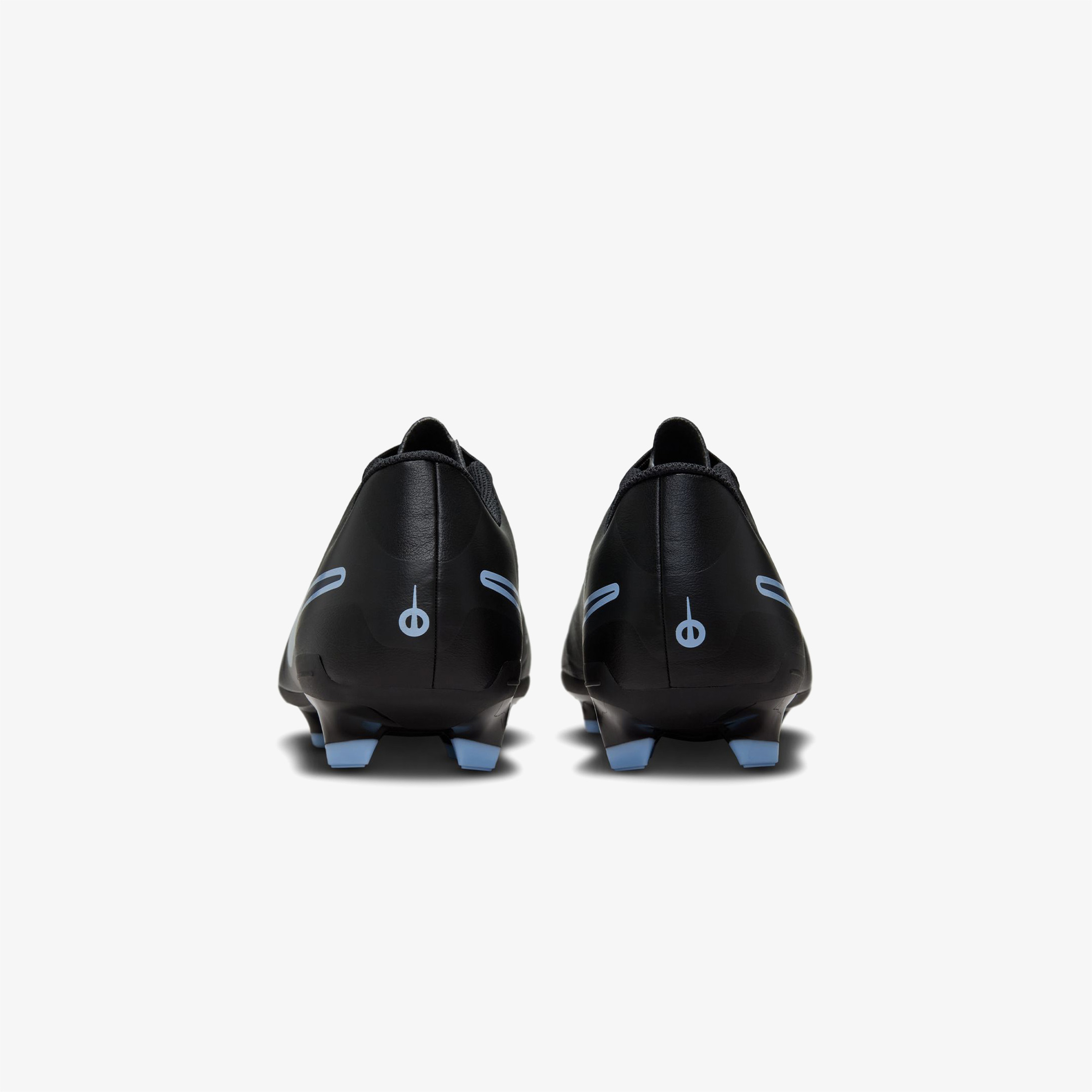 Nike Legend 10 Club Fg/Mg Erkek Siyah Çim Saha Kramponu