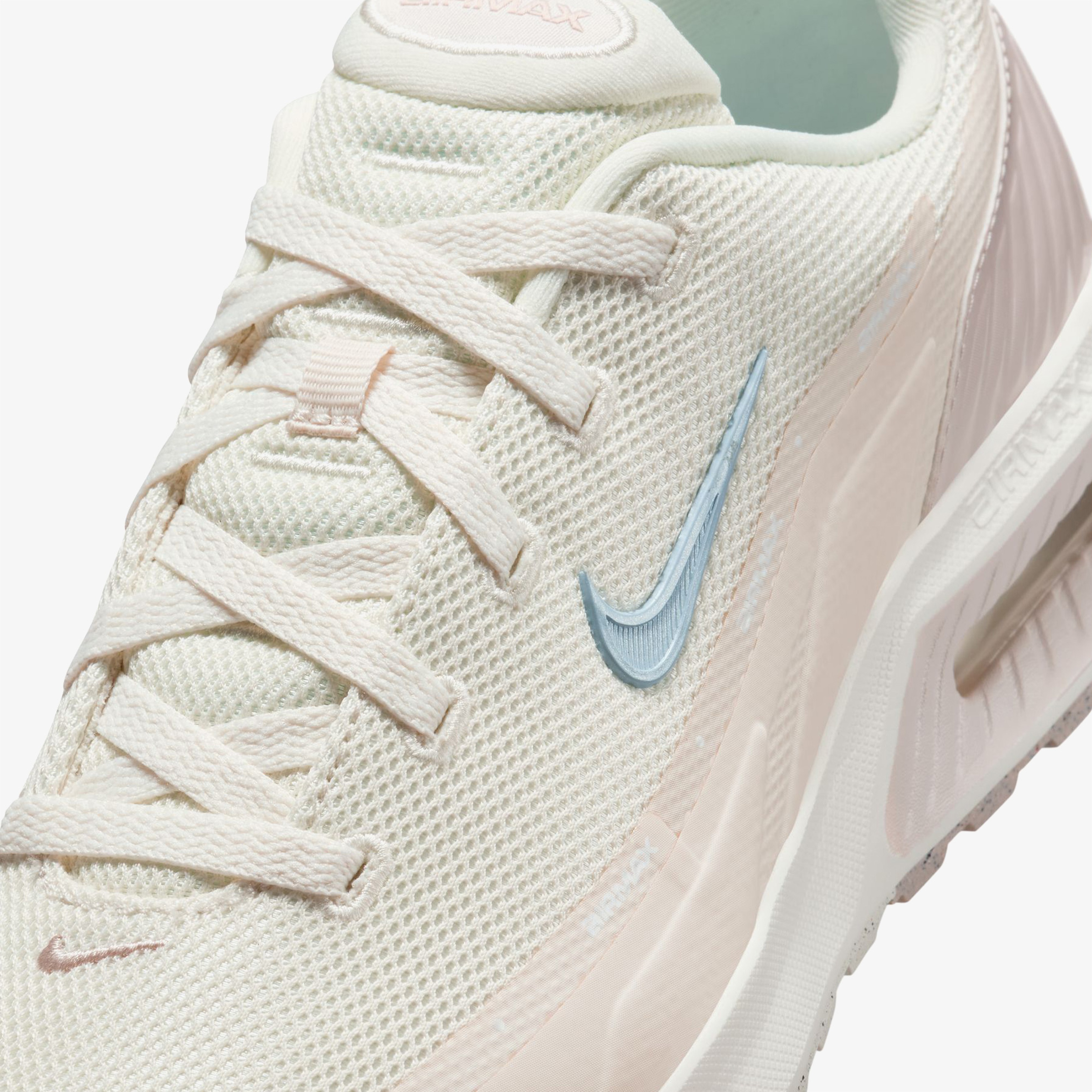 Nike Air Max Bia Kadın Beyaz Spor Ayakkabı