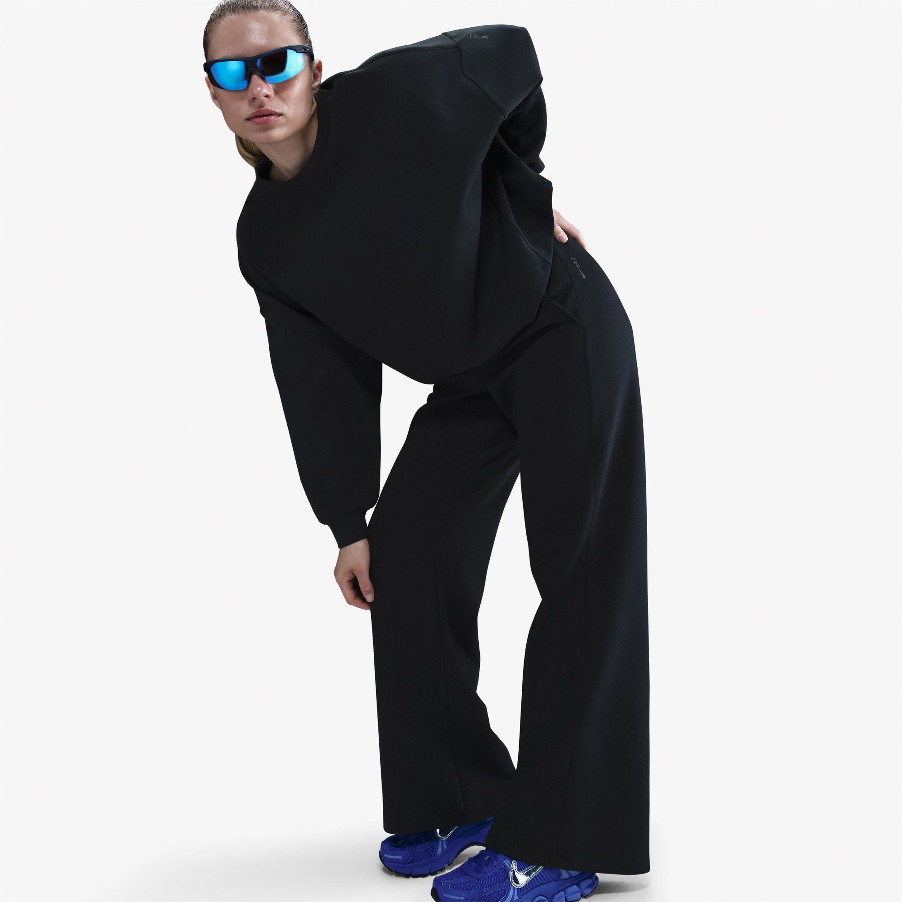 Nike Impossibly Soft Dri-FIT High-Waisted Loose Kadın Siyah Koşu Eşofman Altı