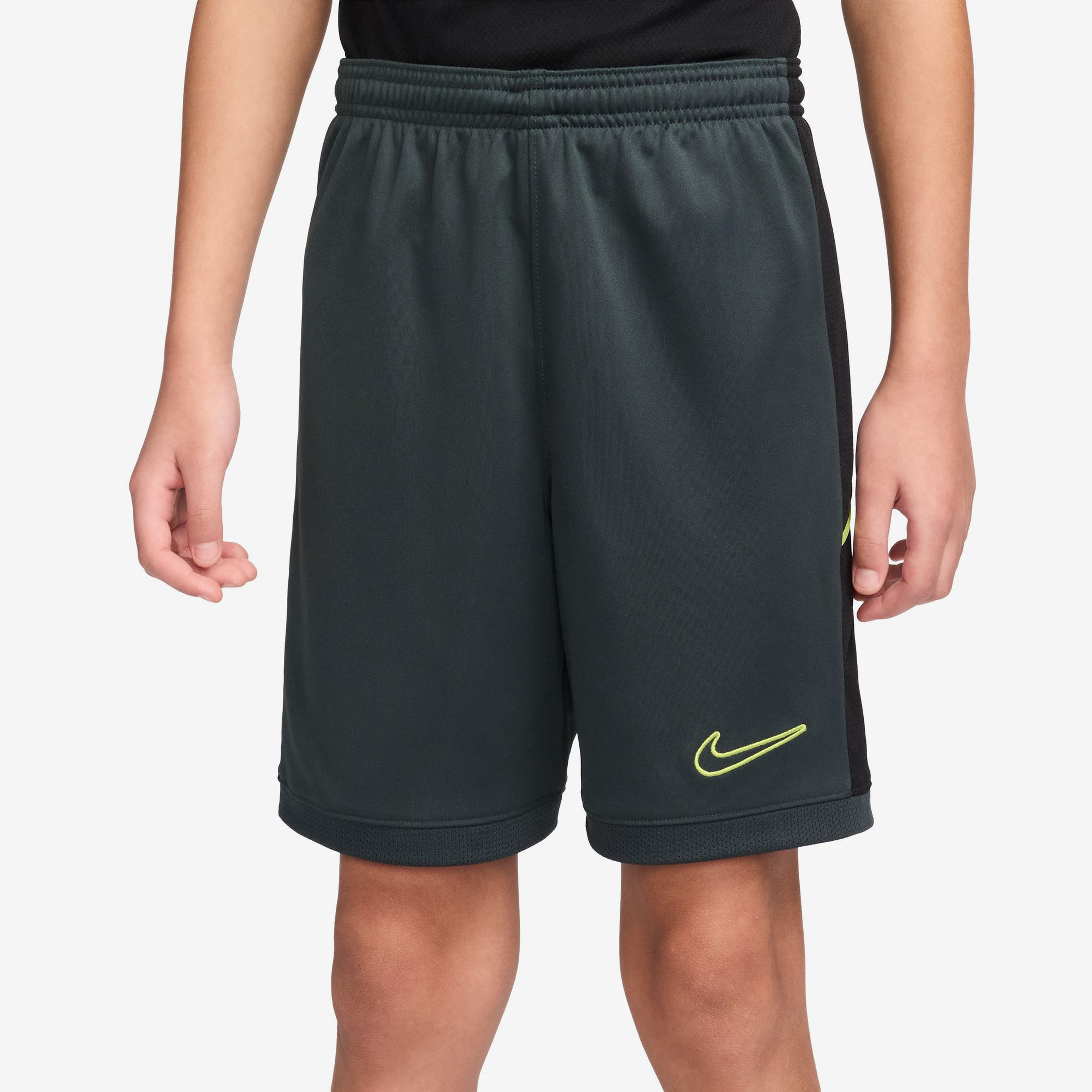Nike Academy Çocuk Yeşil Futbol Şort