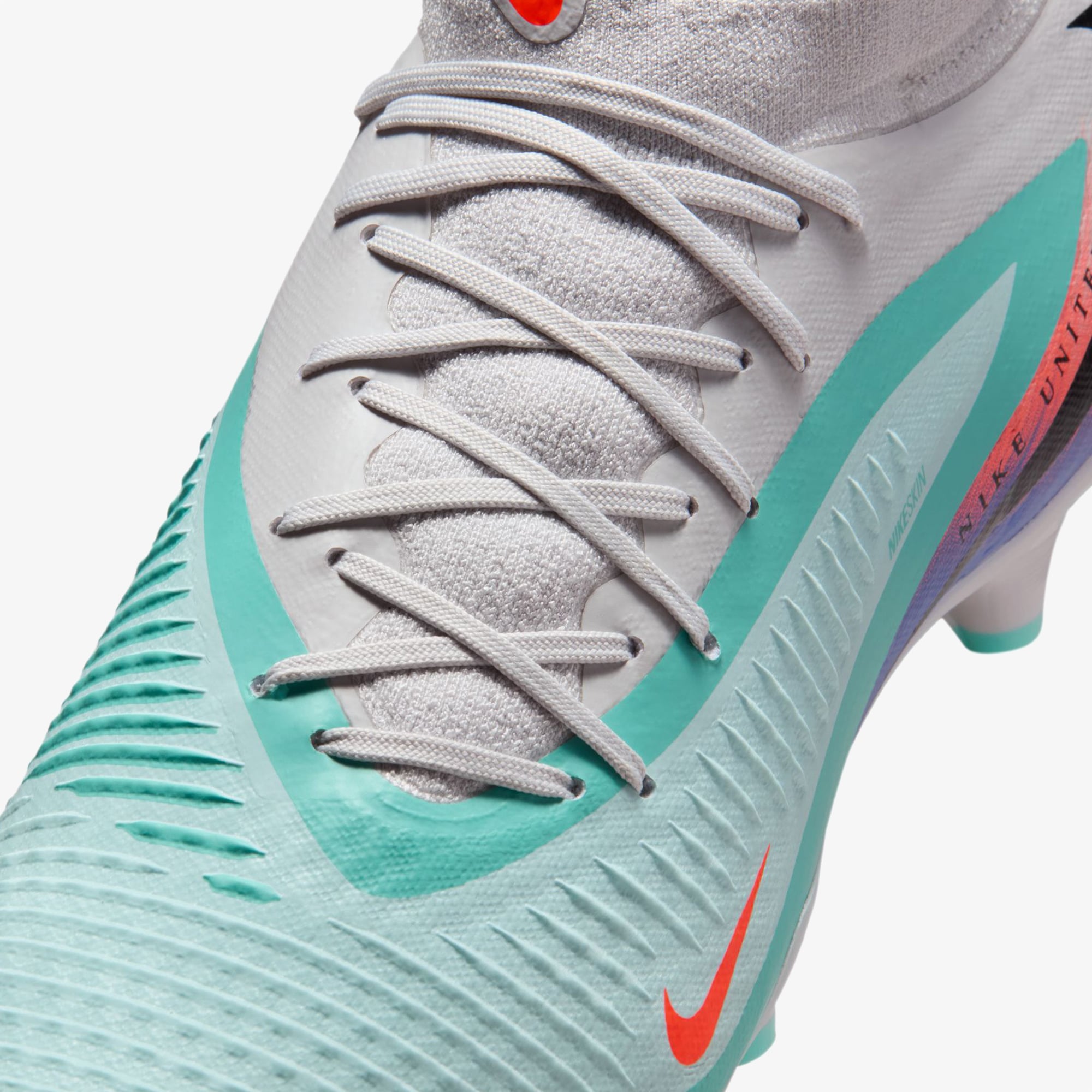 Nike United Phantom 6 High Academy Erkek Yeşil Çim Saha Kramponu