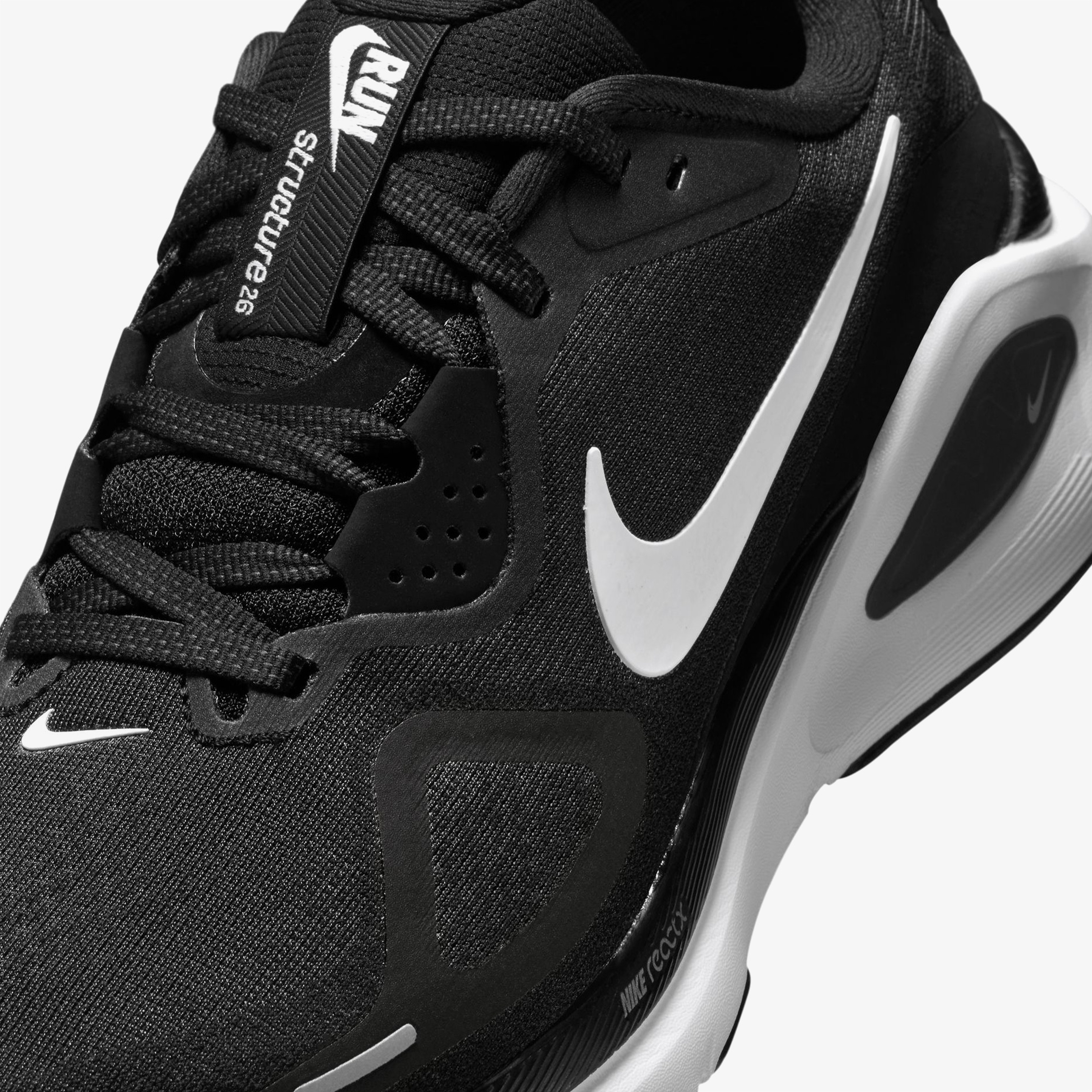 Nike Structure 26 Kadın Siyah Koşu Ayakkabısı
