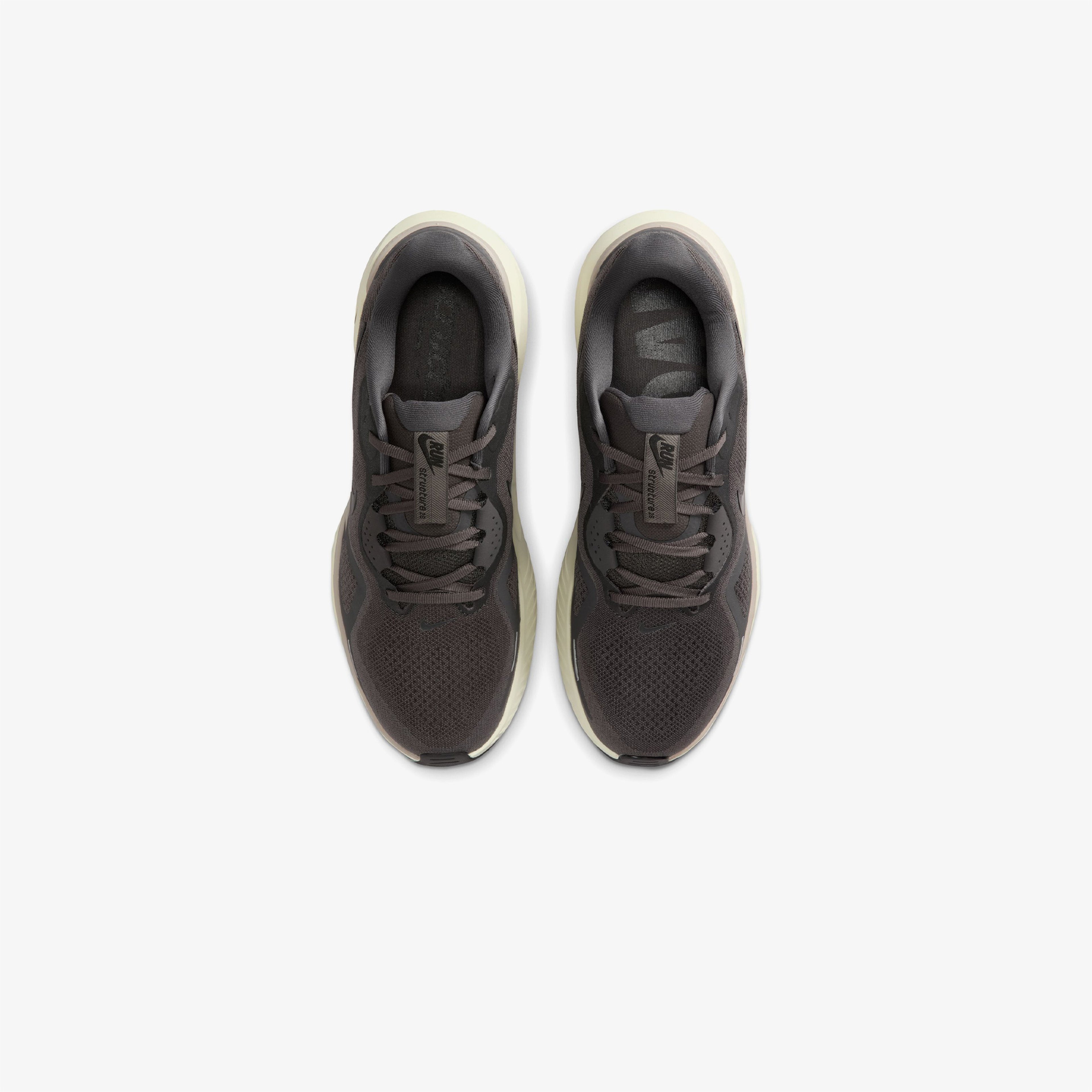 Nike Structure 26 Erkek Kahverengi Koşu Ayakkabısı