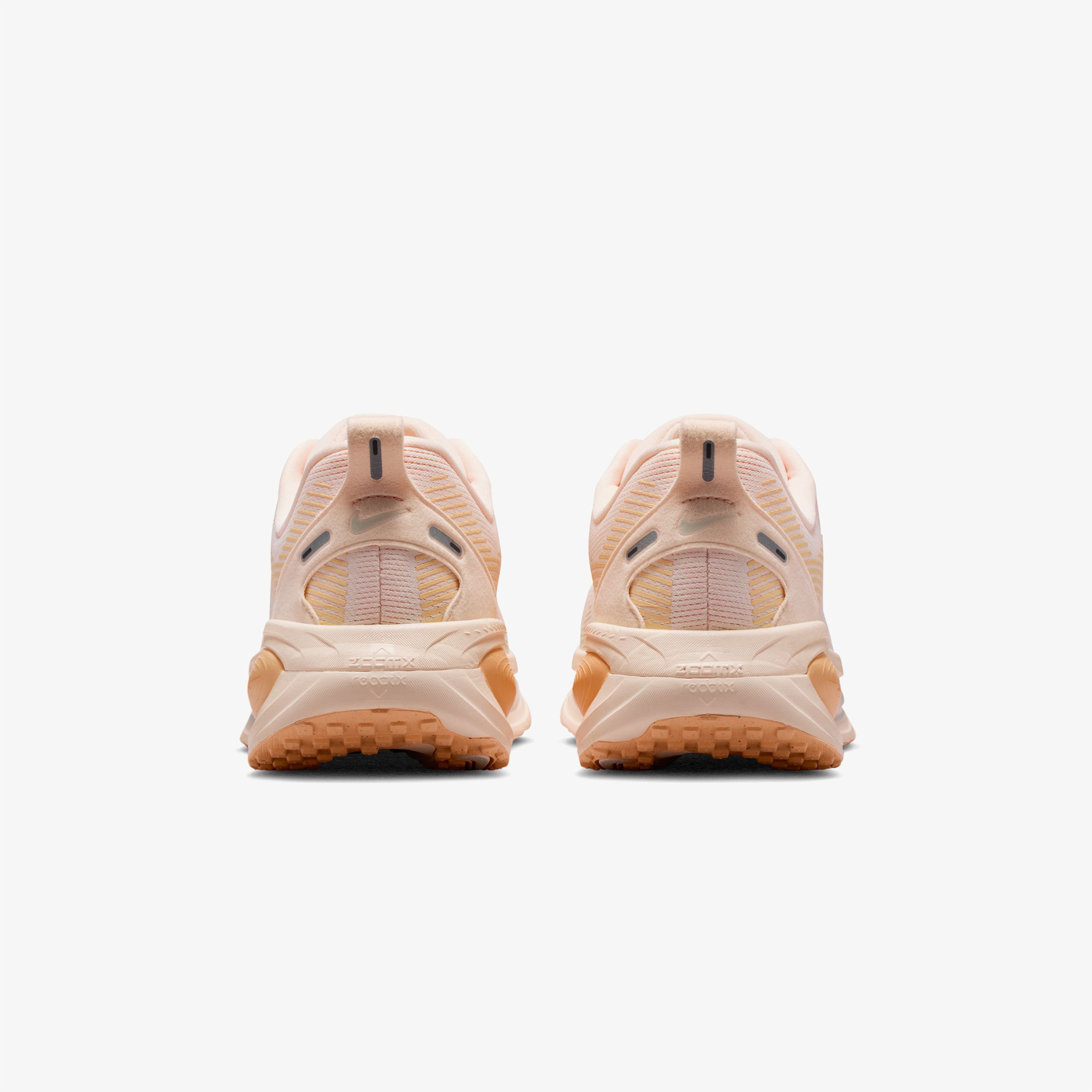 Nike Vomero 18 Kadın Turuncu Koşu Ayakkabısı