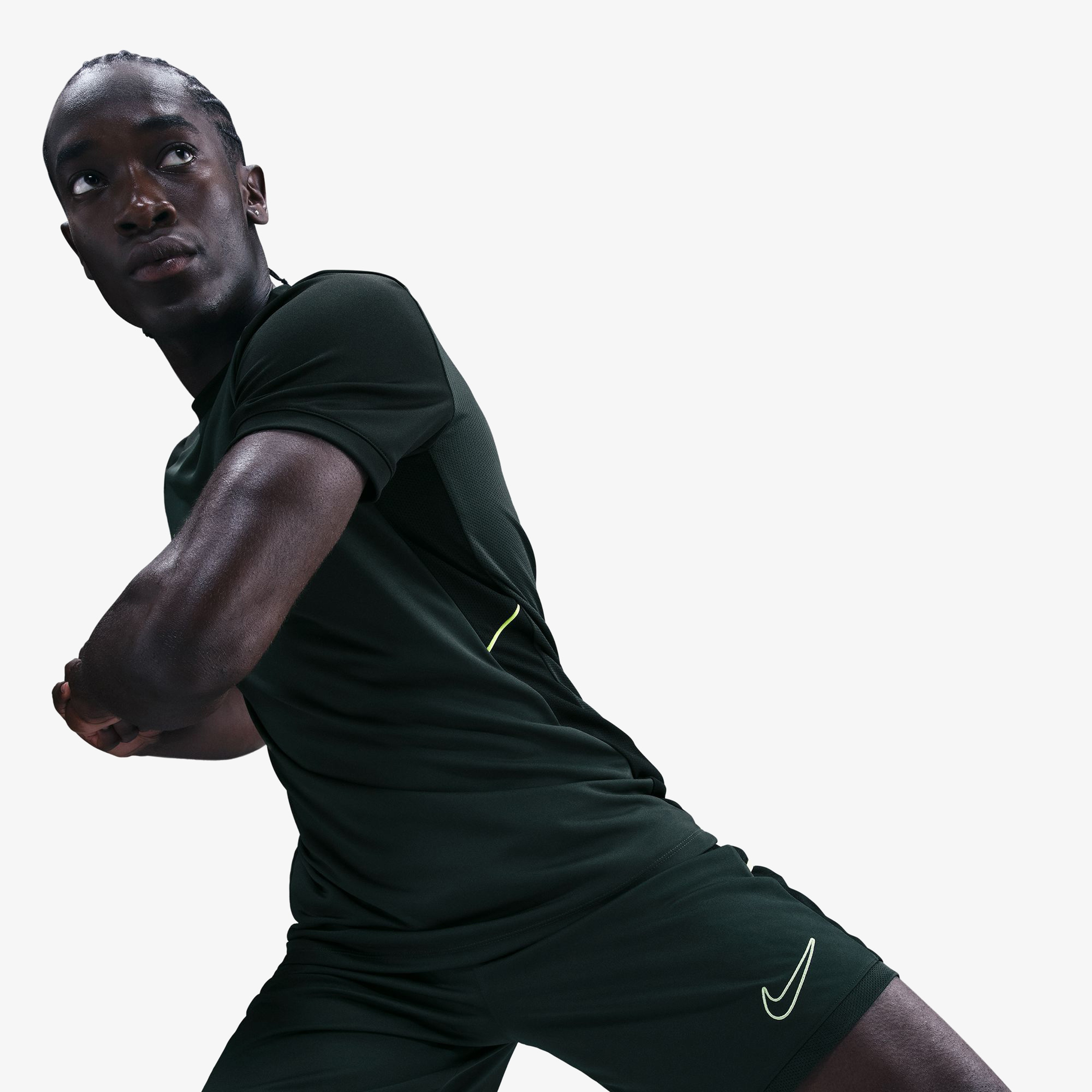 Nike Academy Erkek Yeşil Futbol Şort