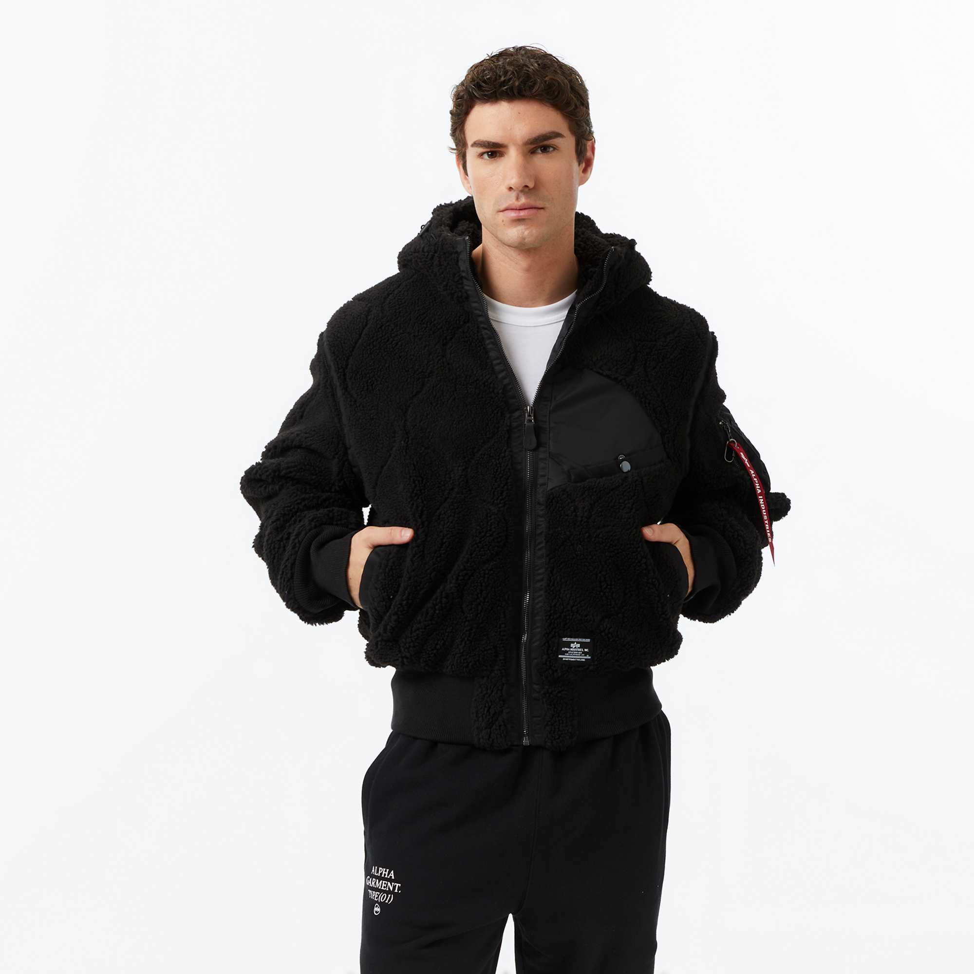 Alpha Industries Sherpa Onion-Quilted Erkek Siyah Mont