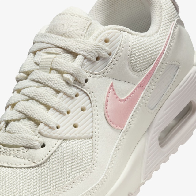 Nike Bej Nike Air Max 90 Kadın Spor Ayakkabı