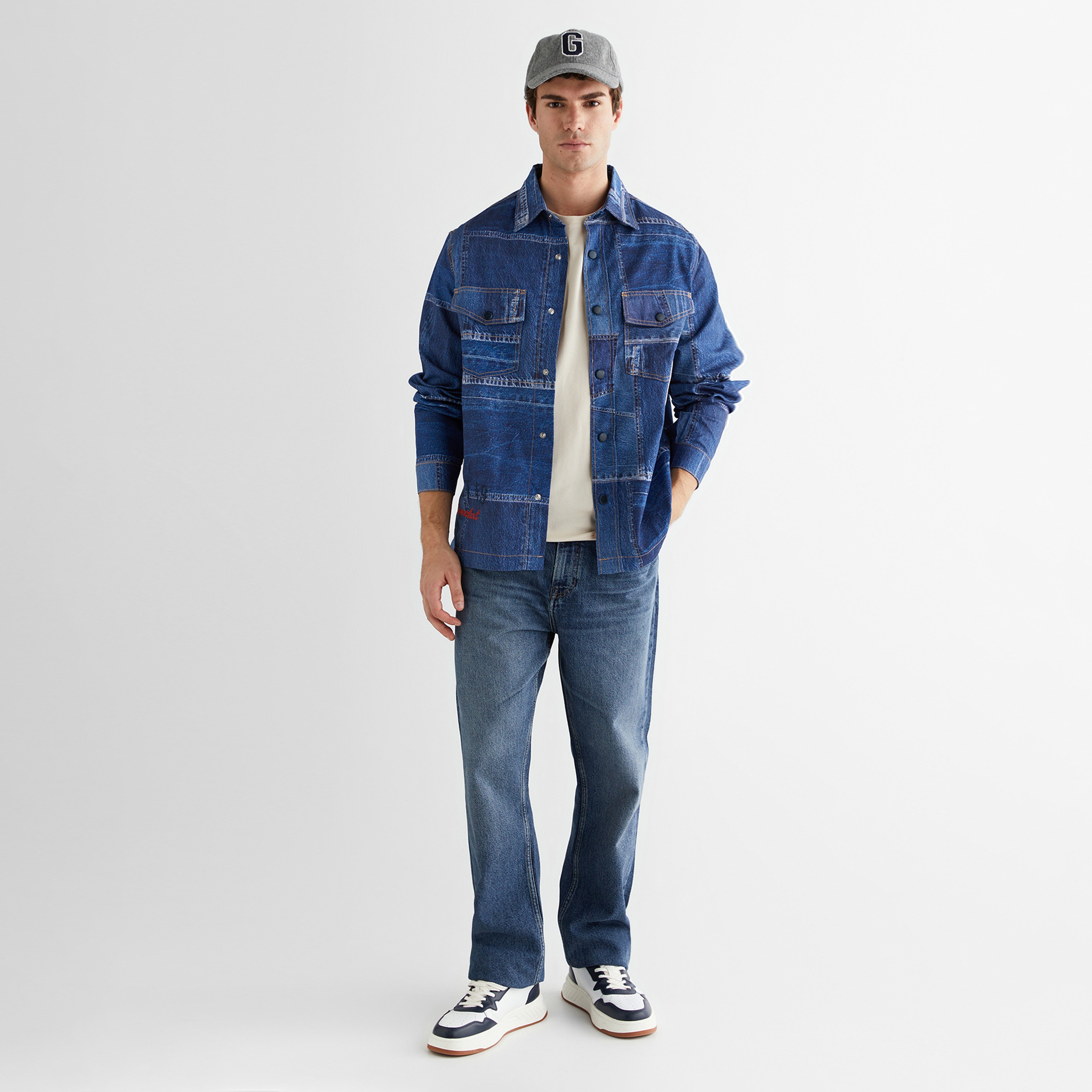 GANT Erkek Mavi Oversize Fit Gömlek Yaka Logolu Gömlek