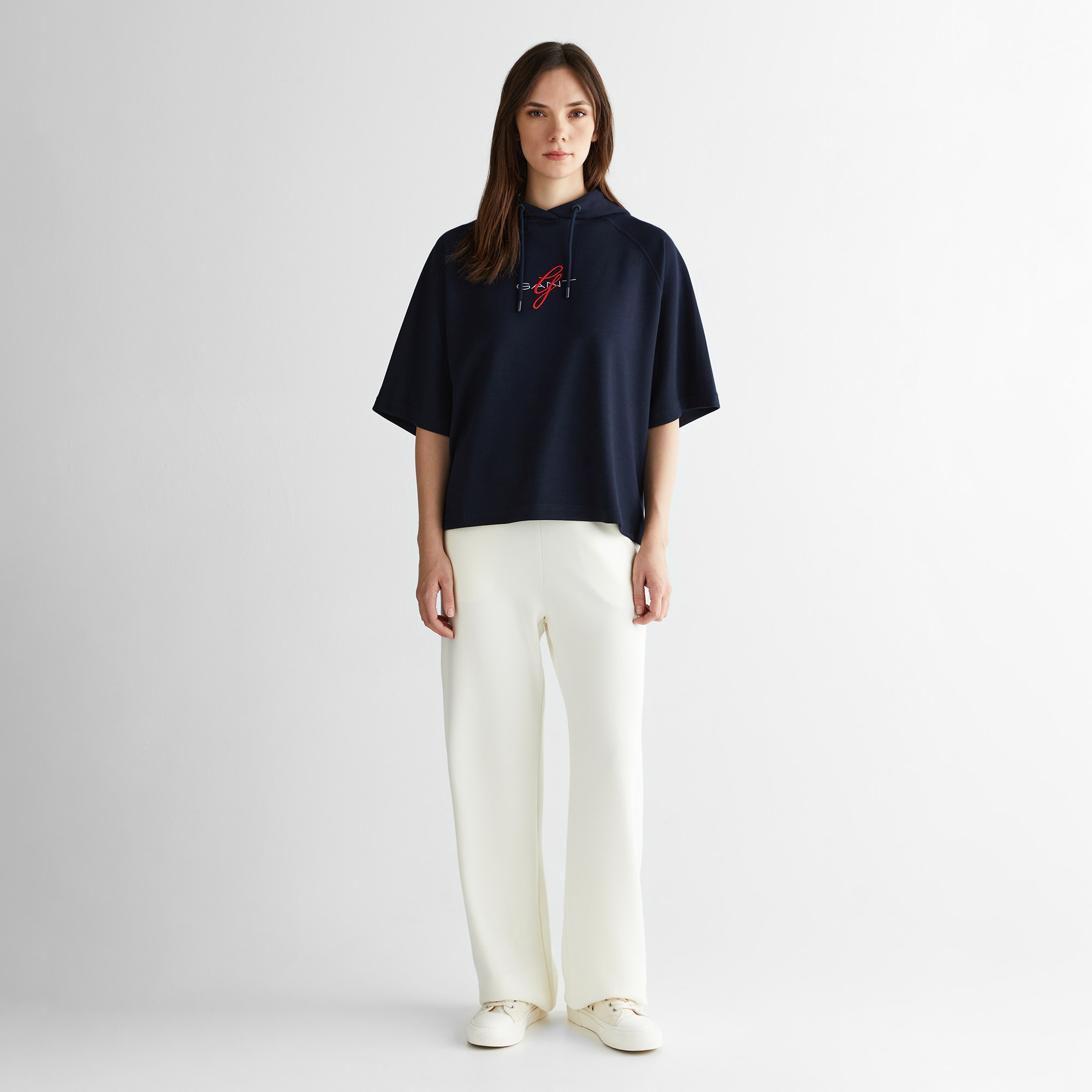 GANT Kadın Lacivert Bisiklet Yaka Logolu Sweatshirt