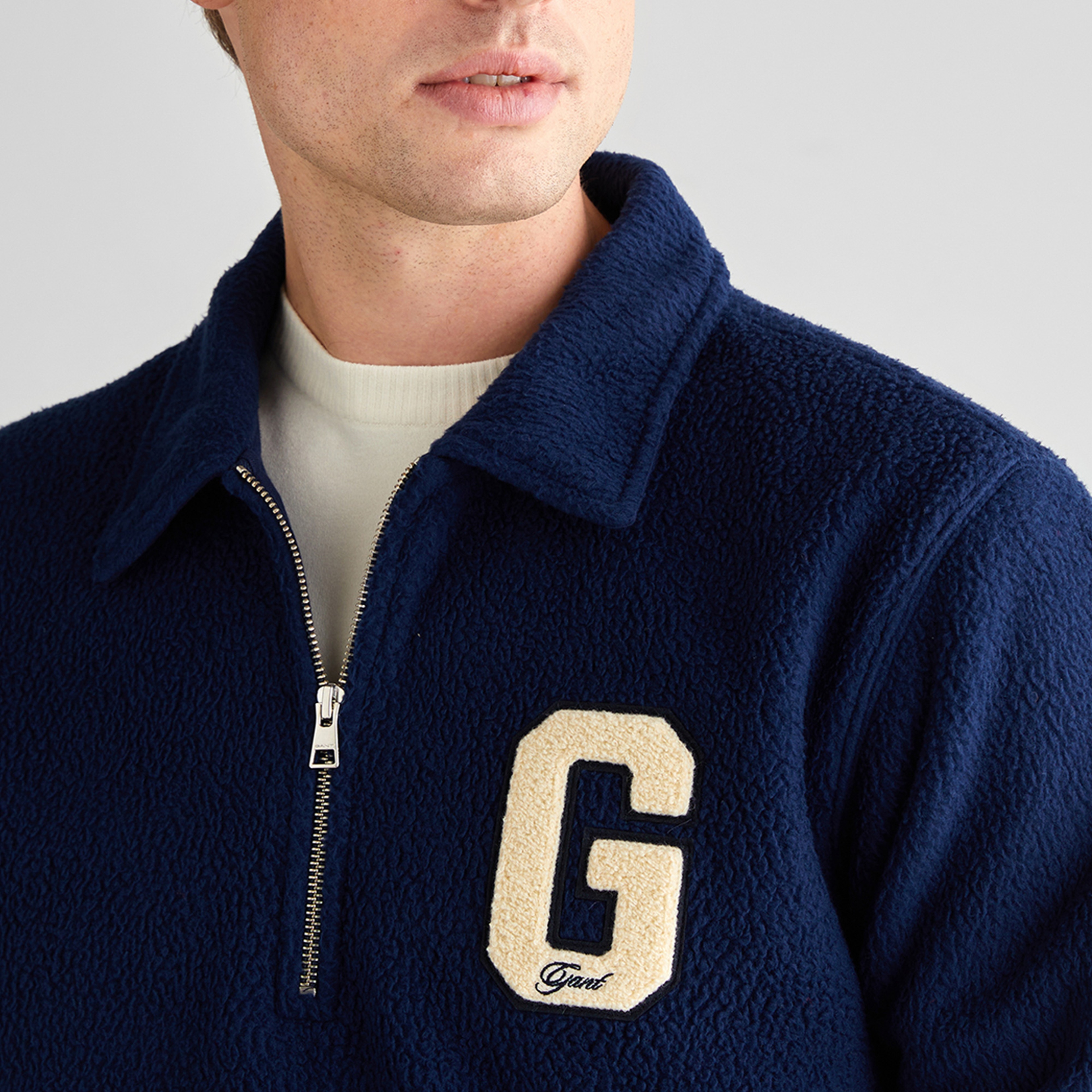 Men's sweatshirt with G badge fleece