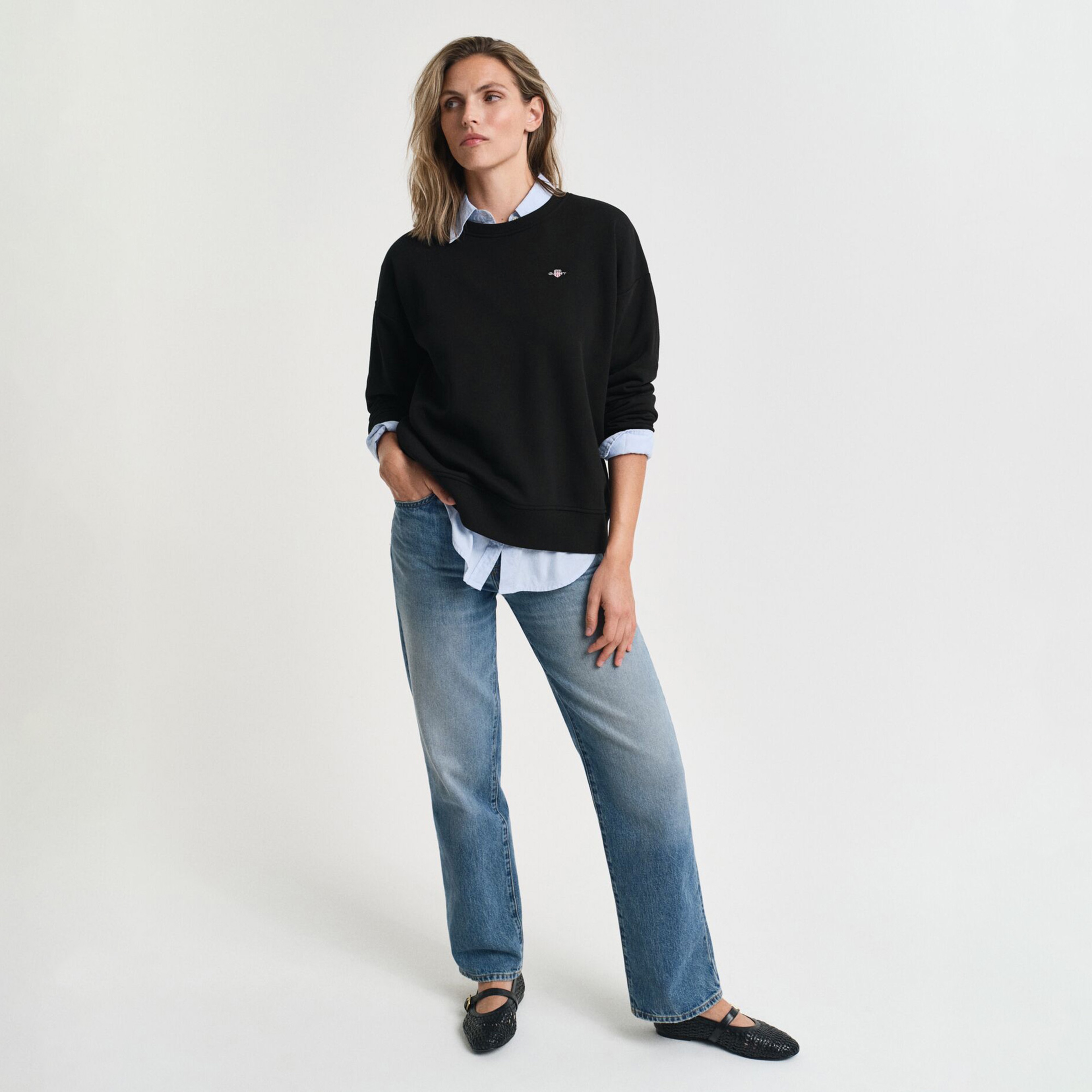 GANT Kadın Siyah Relaxed Fit Bisiklet Yaka Sweatshirt