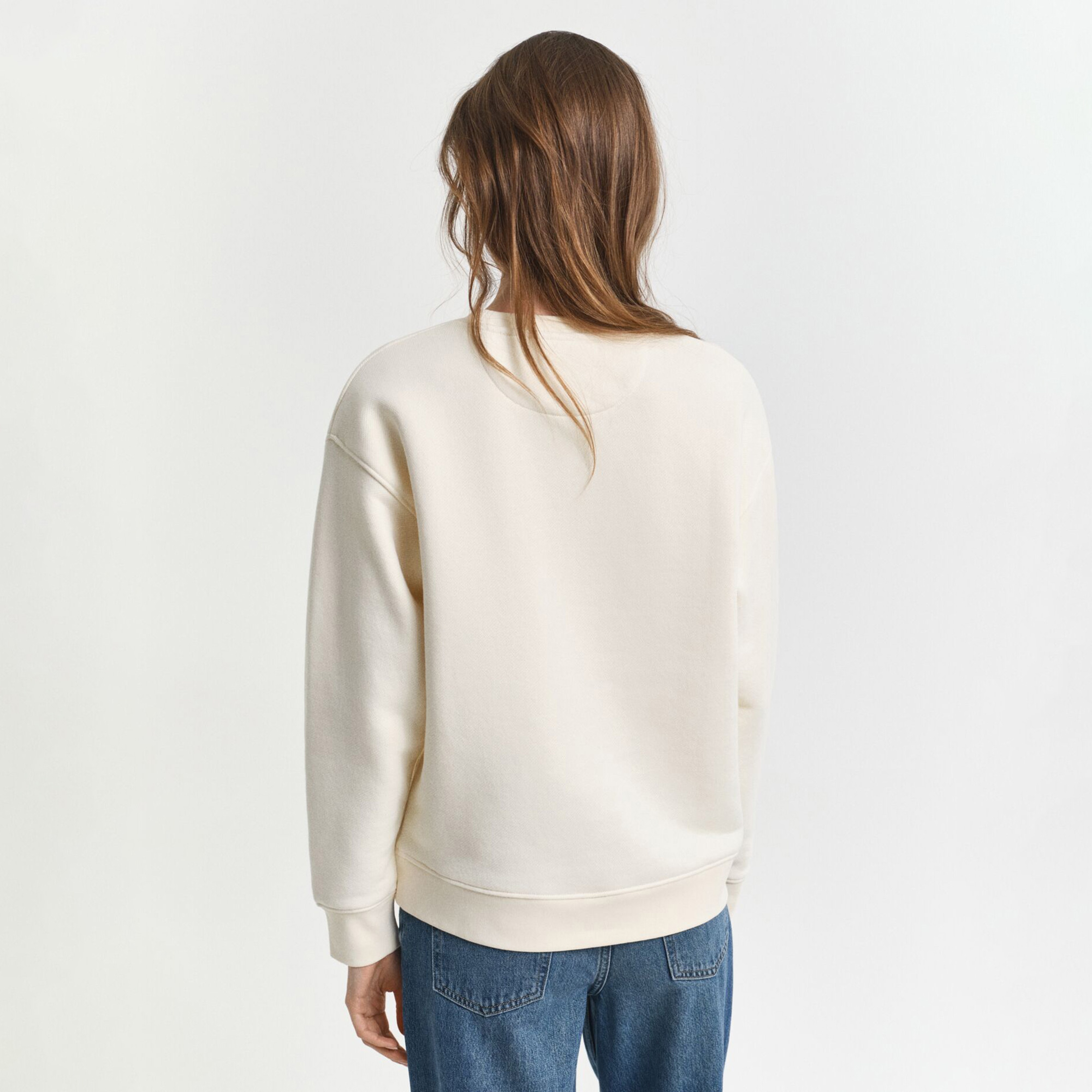 GANT Kadın Krem Relaxed Fit Bisiklet Yaka Sweatshirt