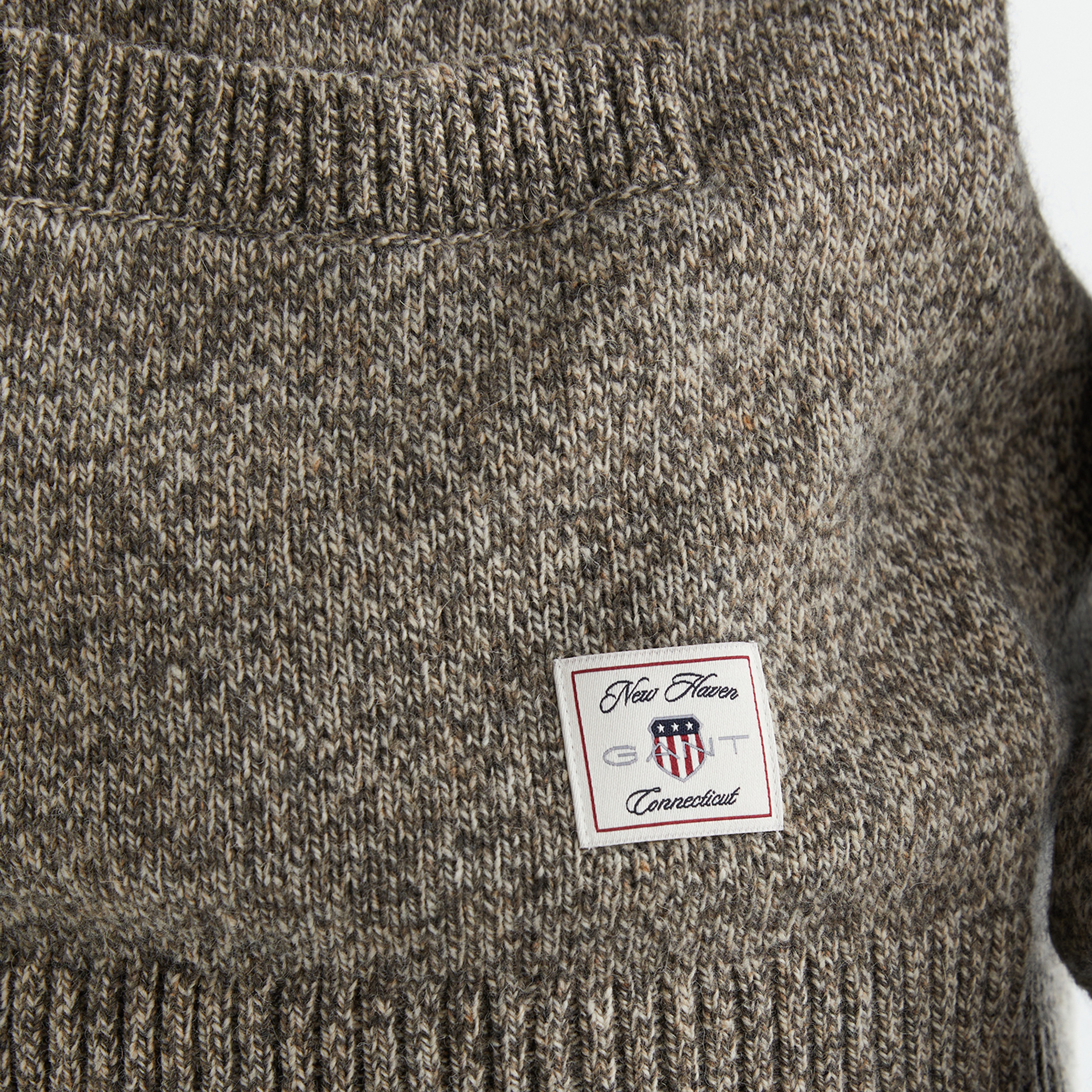 GANT Erkek Kahverengi Regular Fit V Yaka Triko