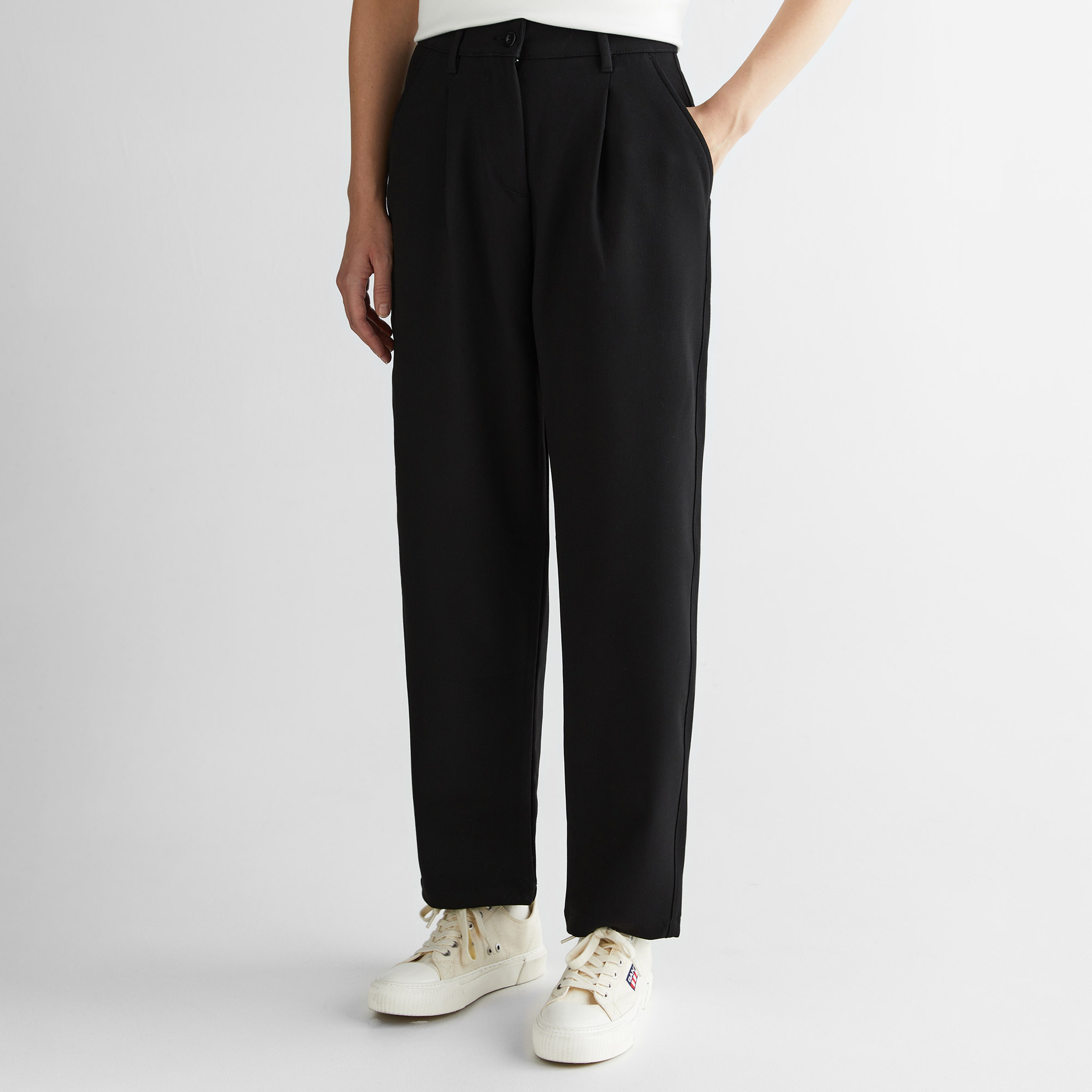 GANT Kadın Siyah Carrot Fit Pantolon