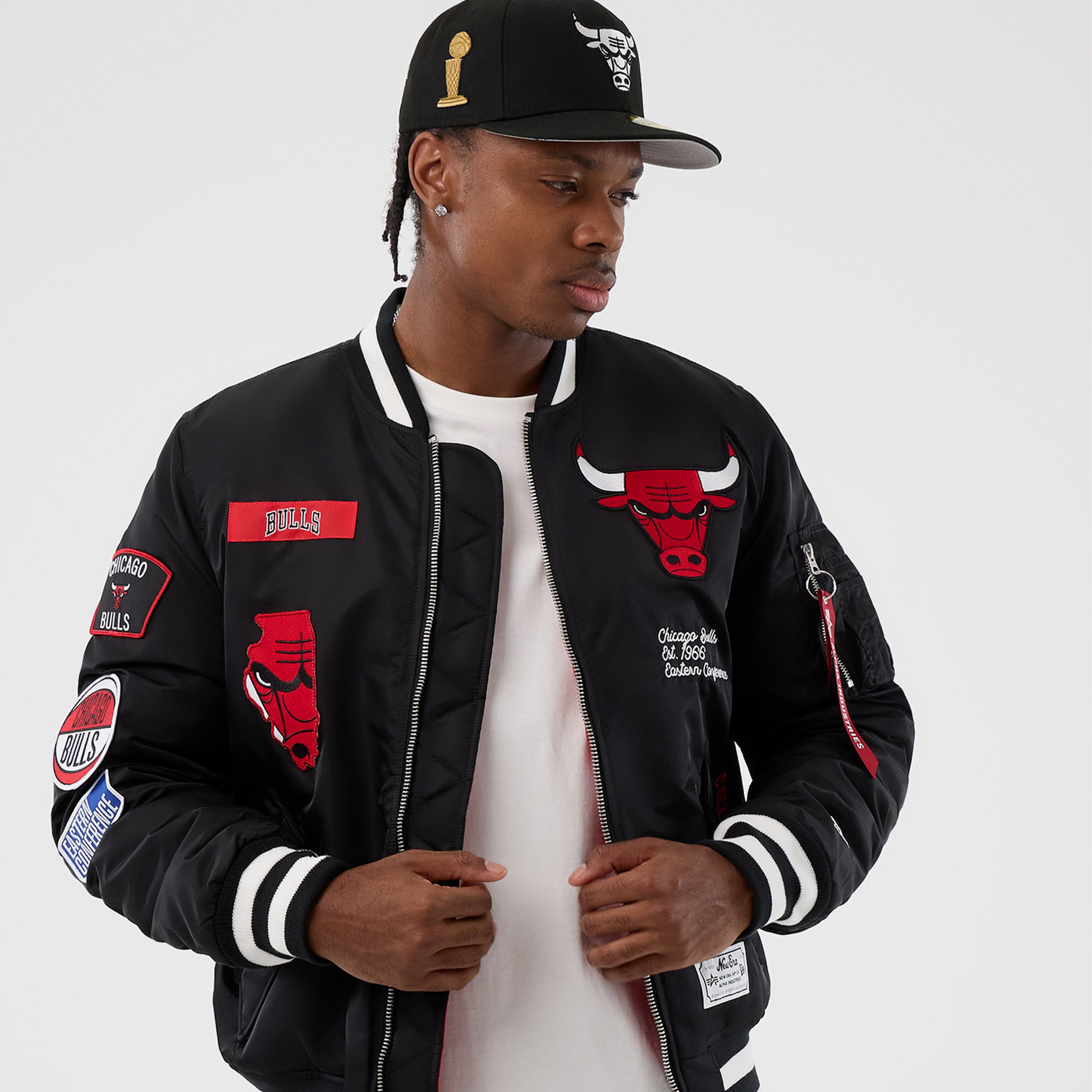 New Era x Alpha Industries Chicago Bulls Unisex Siyah Bomber Ceket