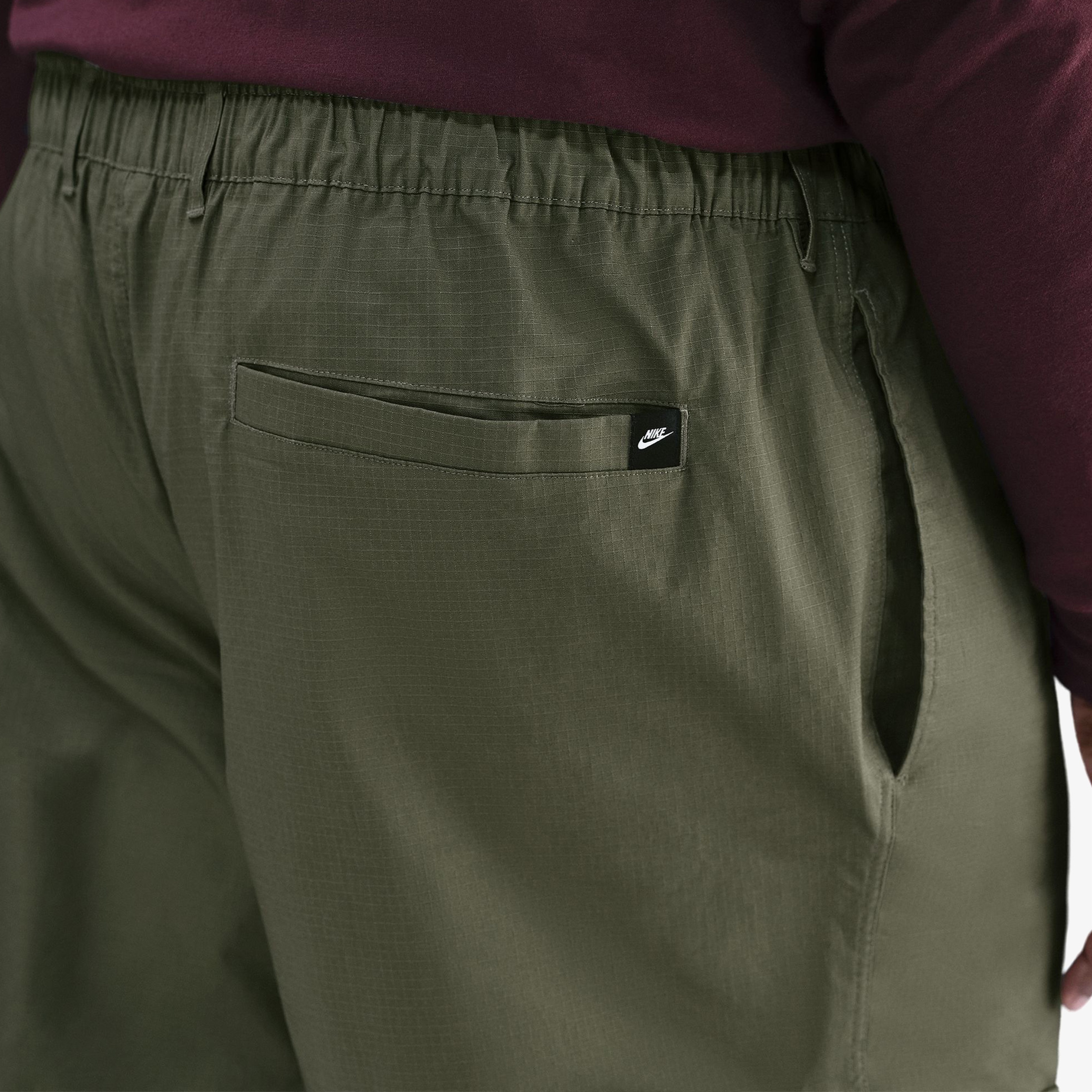 Nike Sportswear Woven Erkek Yeşil Kargo Eşofman Altı