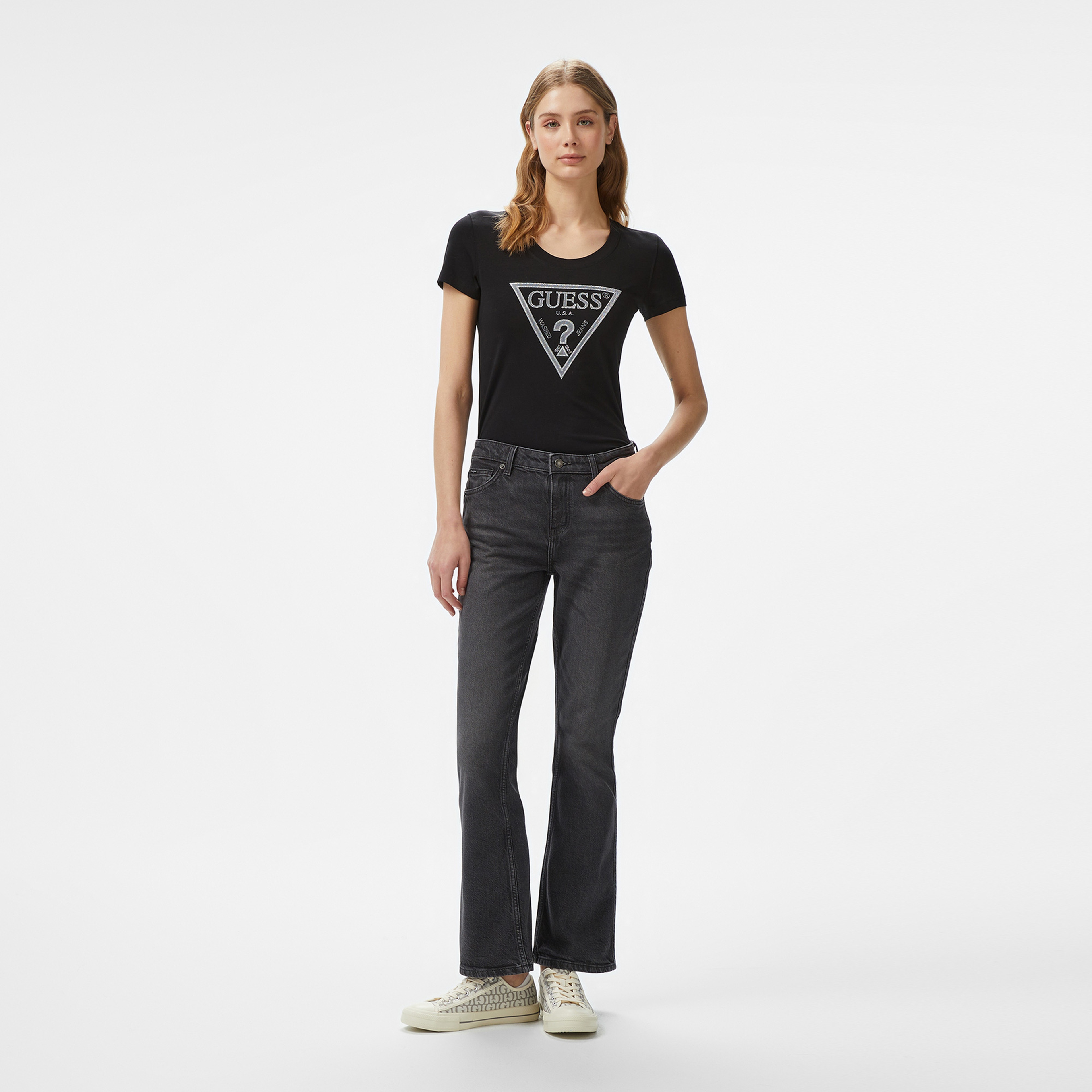 Guess Shiny Triangle Mid Organic Stretch 180 Kadın Siyah T-Shirt