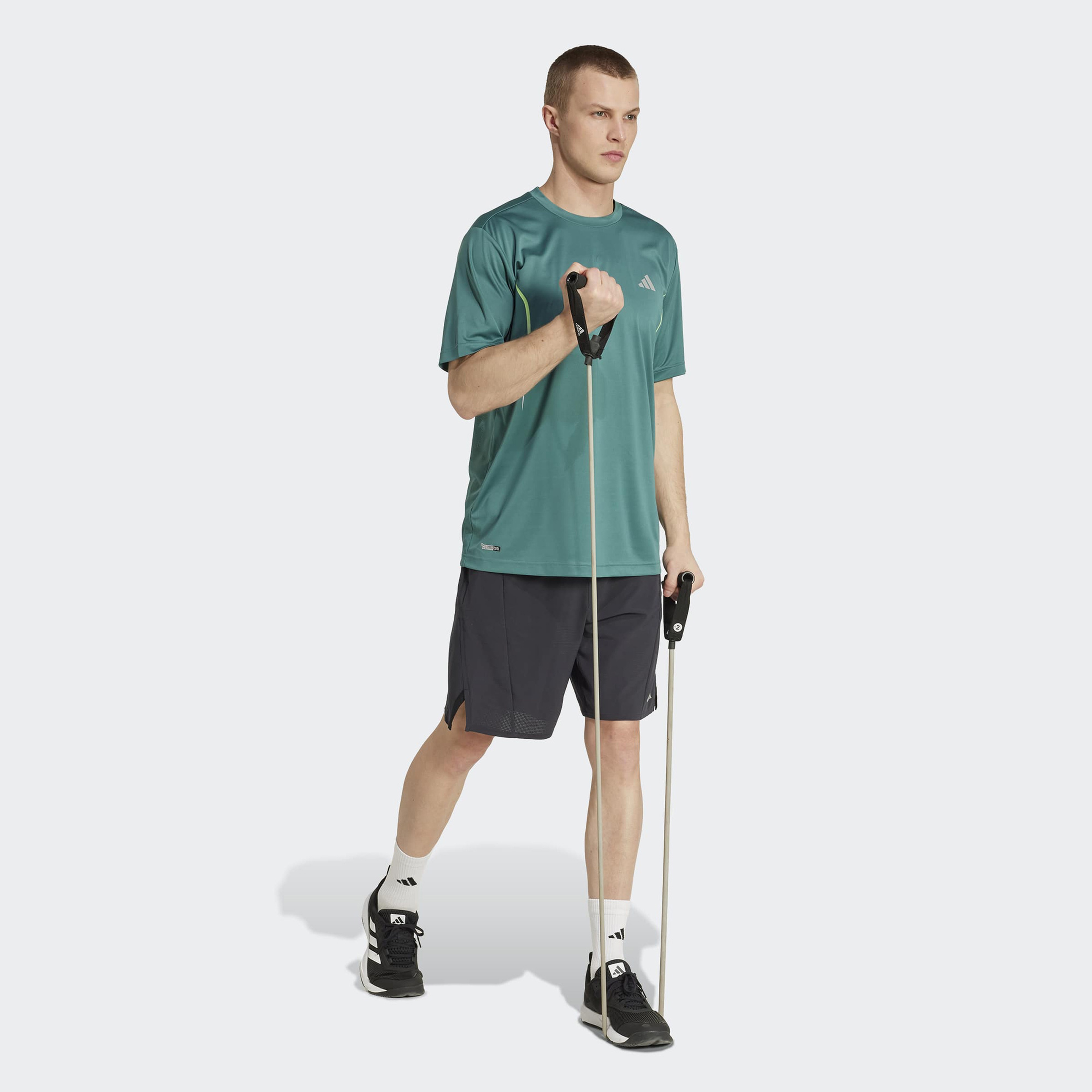 adidas Tech Apparel Graphic Erkek Yeşil T-Shirt