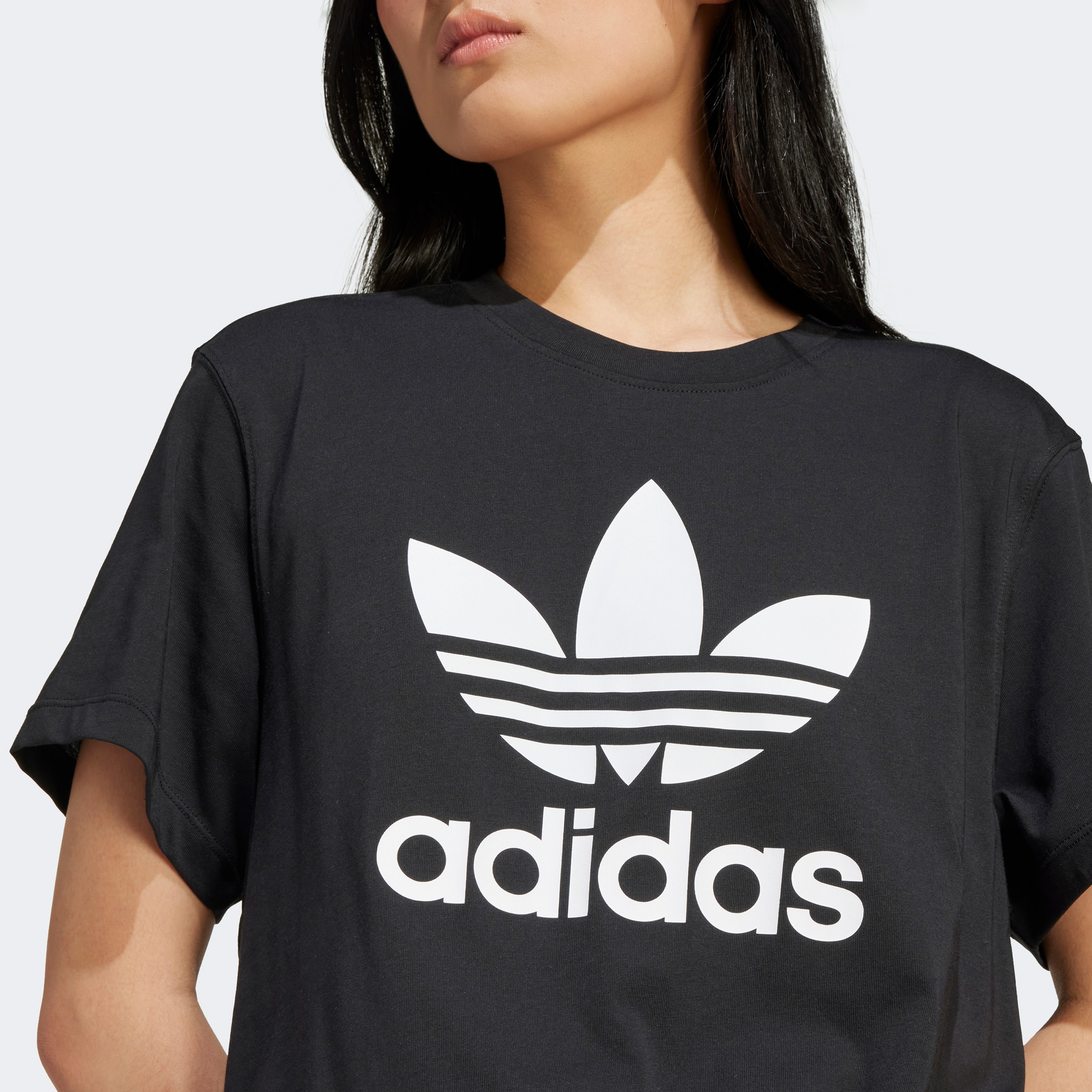 adidas Adicolor Trefoil Kadın Siyah T-Shirt