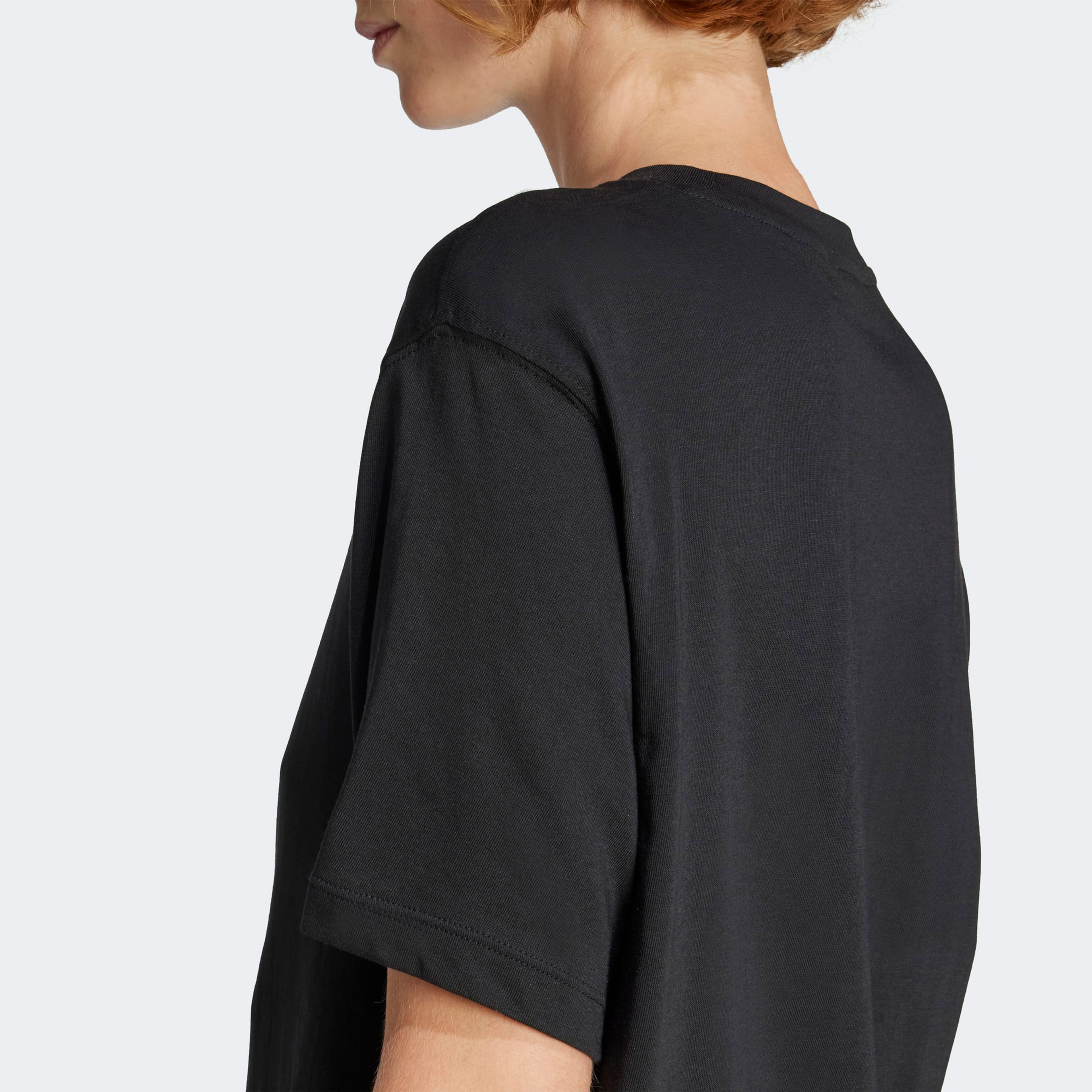 adidas Trefoil Boxy Kadın Siyah T-Shirt